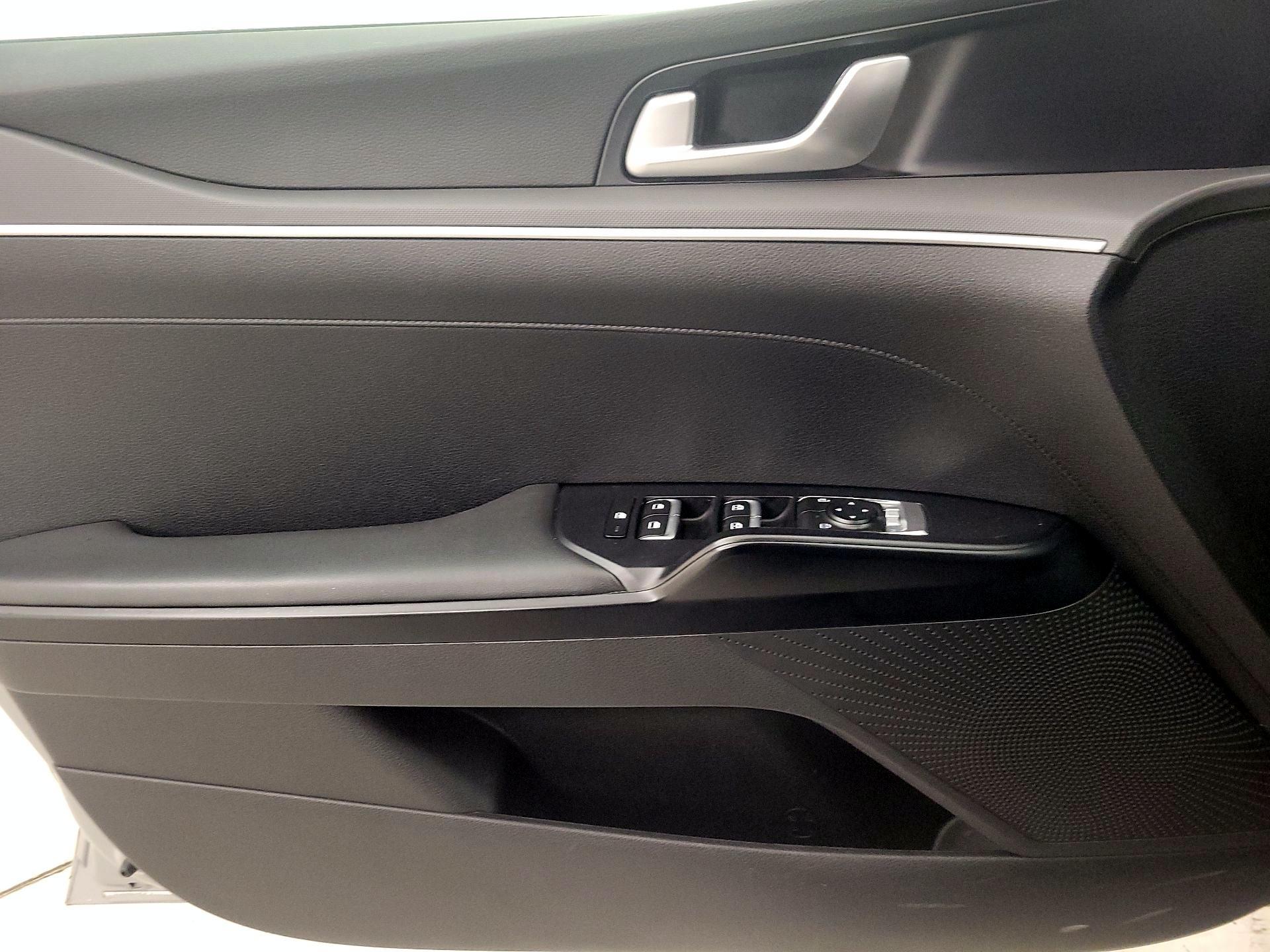 Thumbnail: 2021 Kia K5 - 12