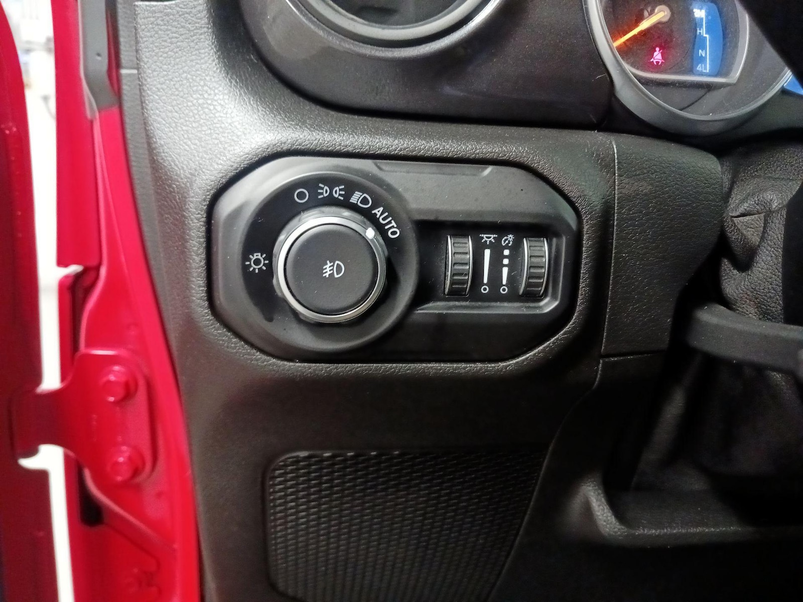 2020 Jeep Wrangler Black and Tan - Photo 14