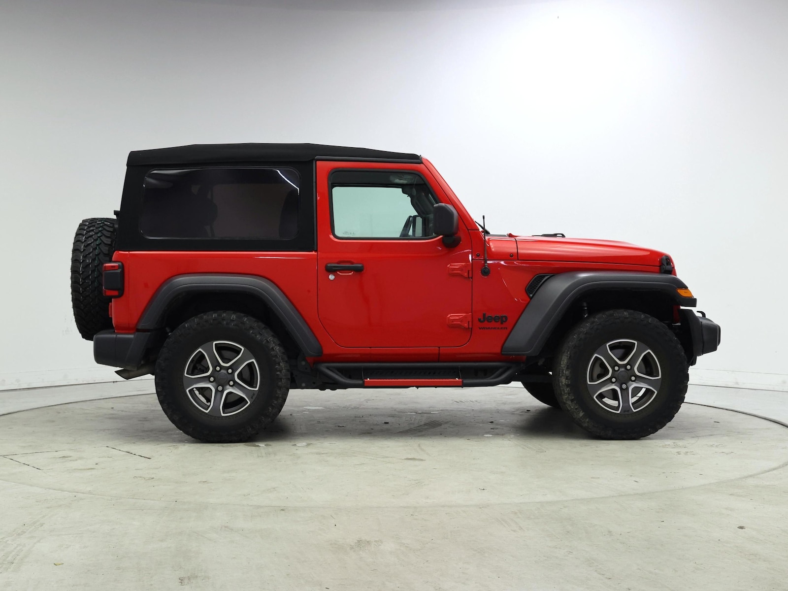 2020 Jeep Wrangler Black and Tan - Photo 8