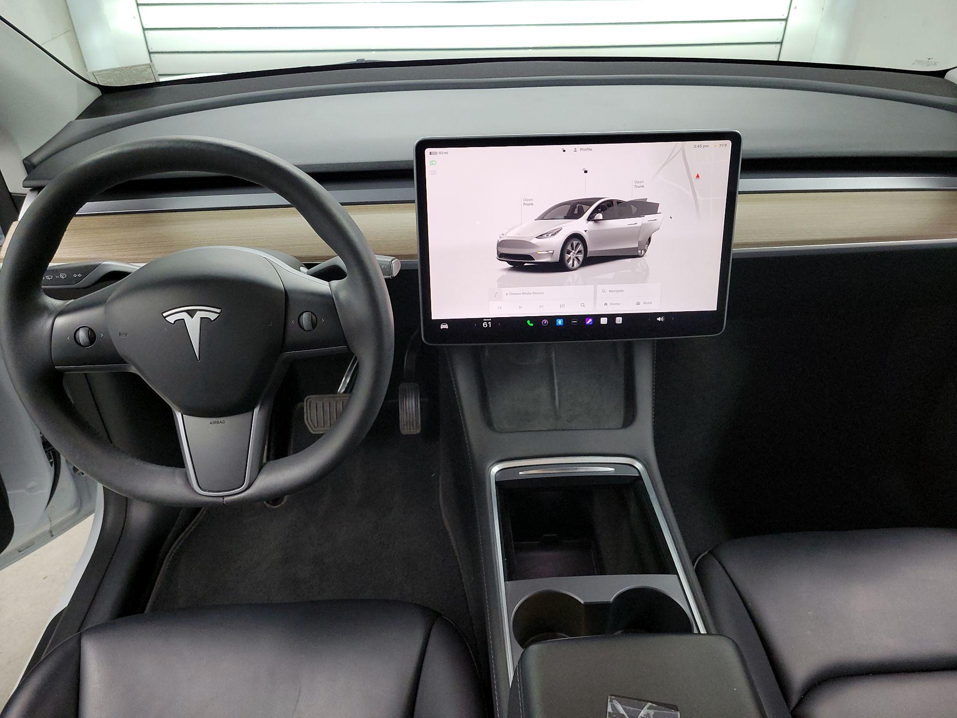 Thumbnail: 2023 Tesla Model Y - 9