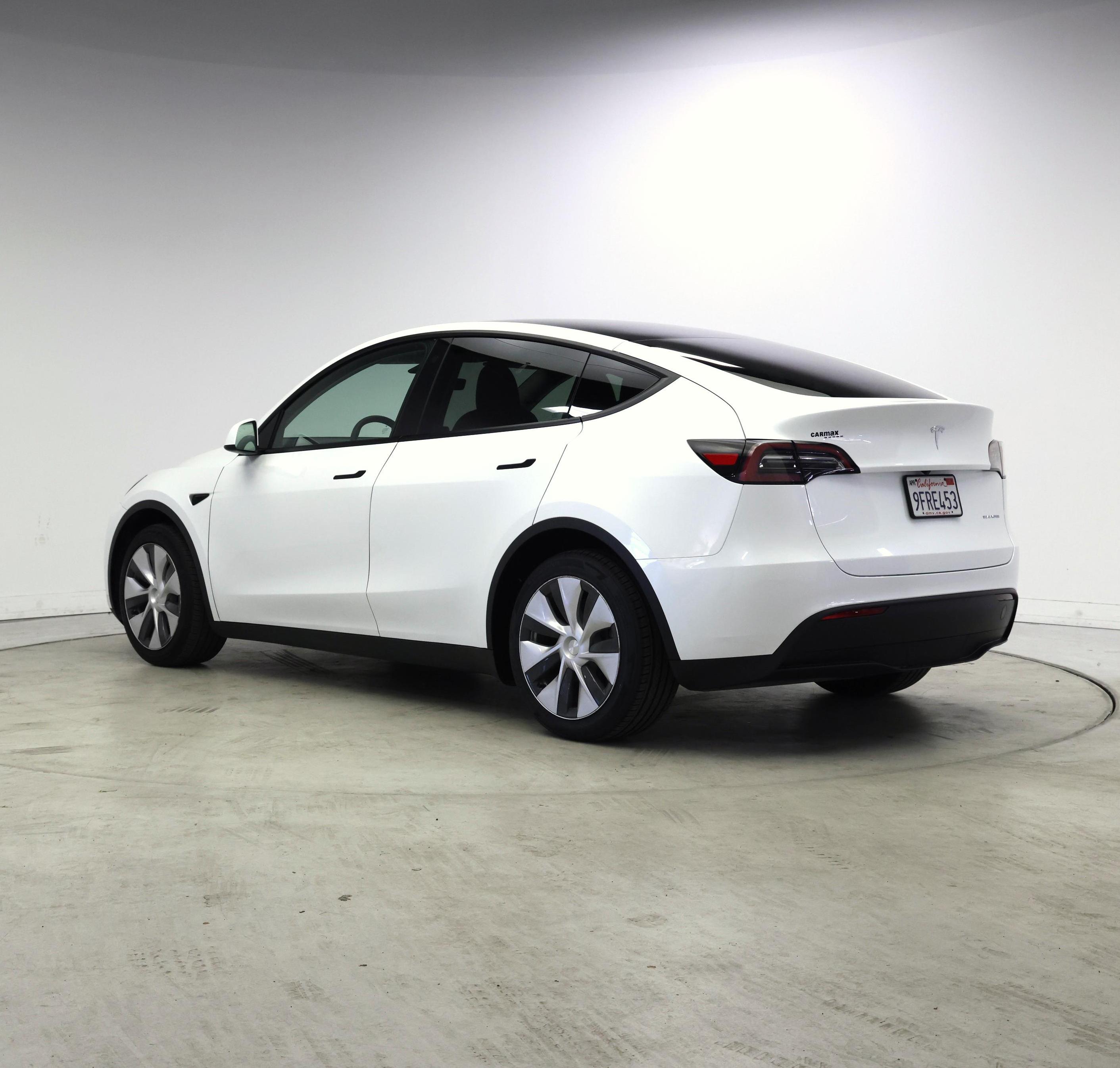 Thumbnail: 2023 Tesla Model Y - 2