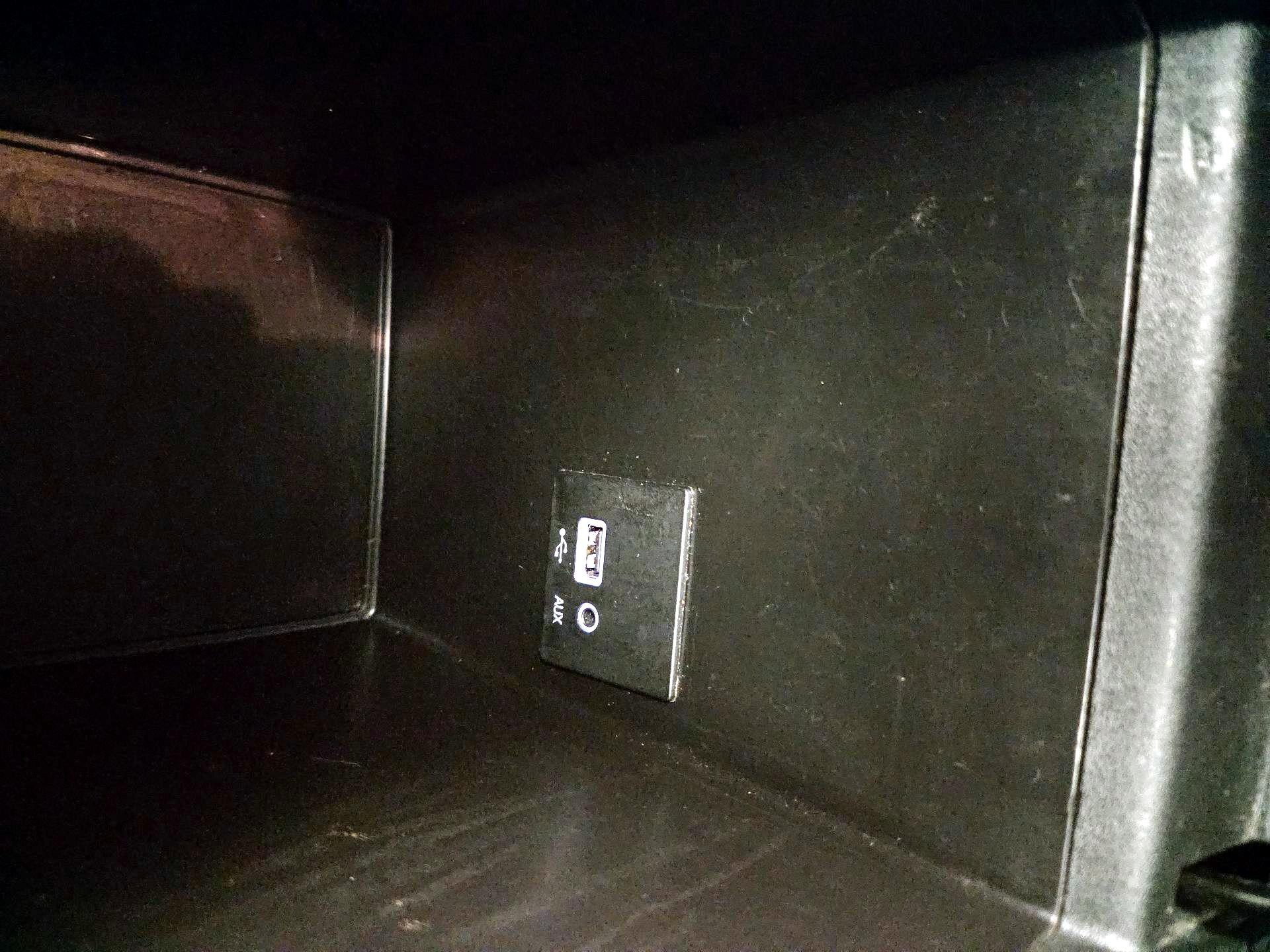 Thumbnail: 2015 Dodge Dart - 17