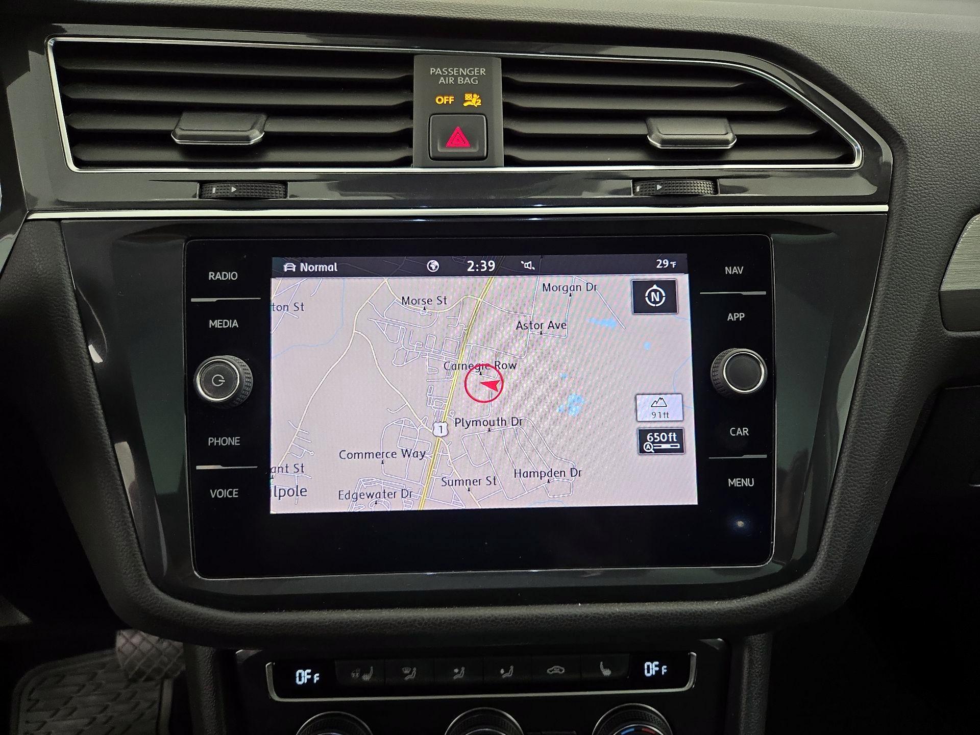 Thumbnail: 2020 Volkswagen Tiguan - 14