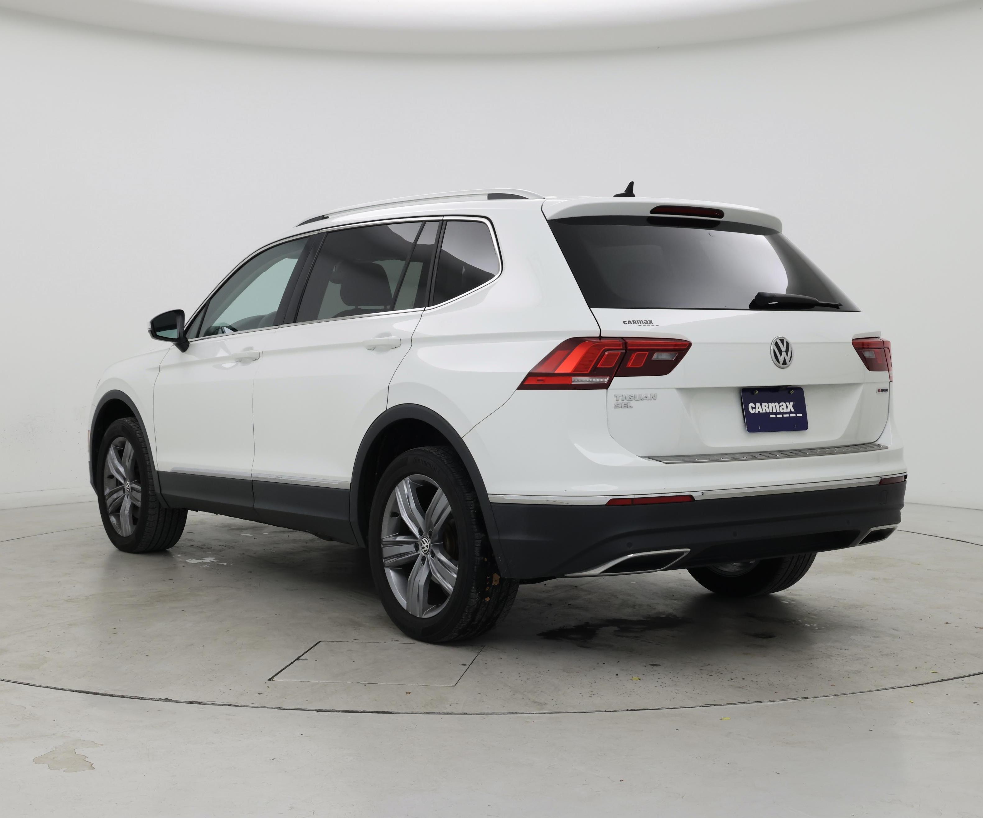 Thumbnail: 2020 Volkswagen Tiguan - 2