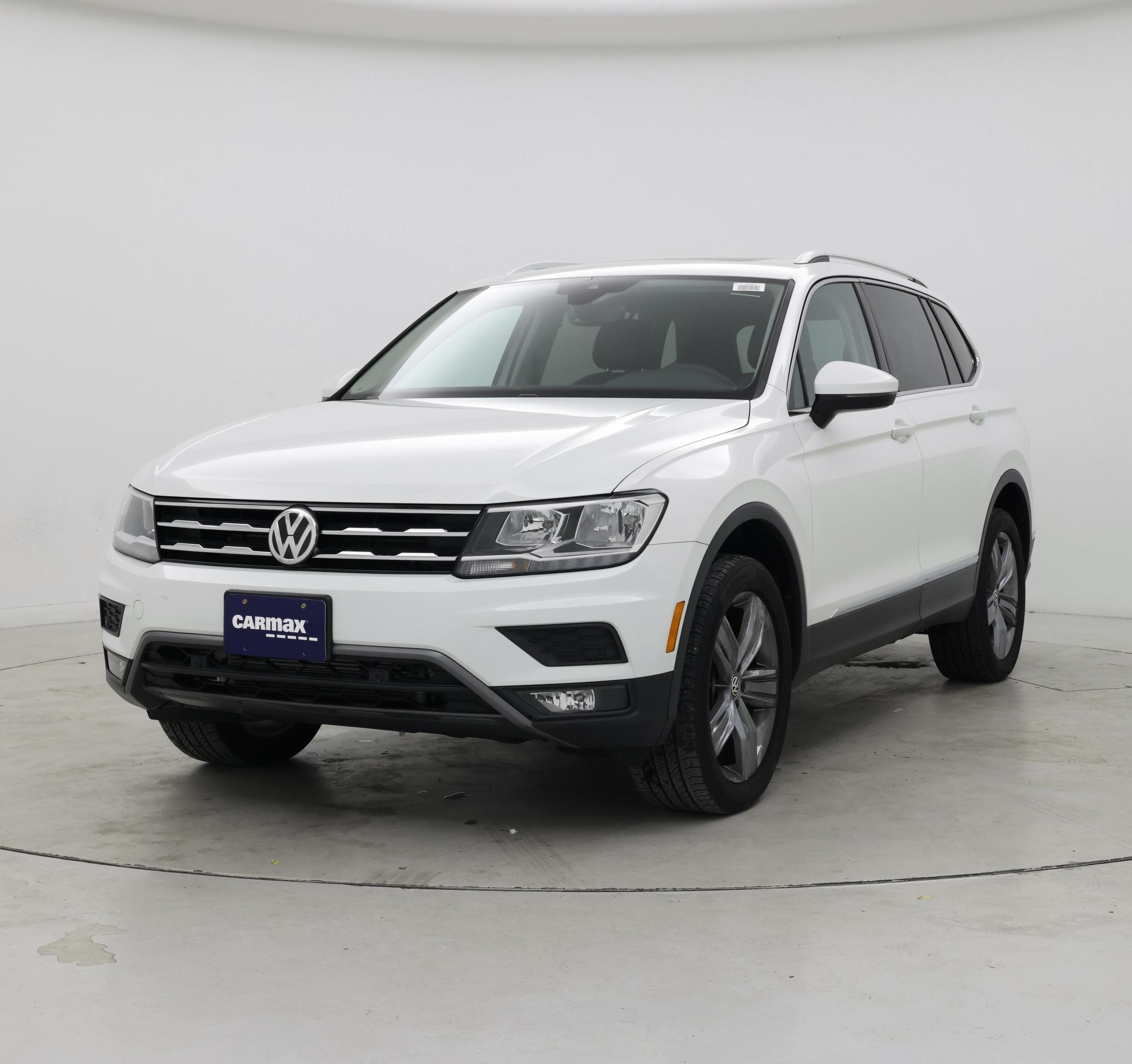 Thumbnail: 2020 Volkswagen Tiguan - 4