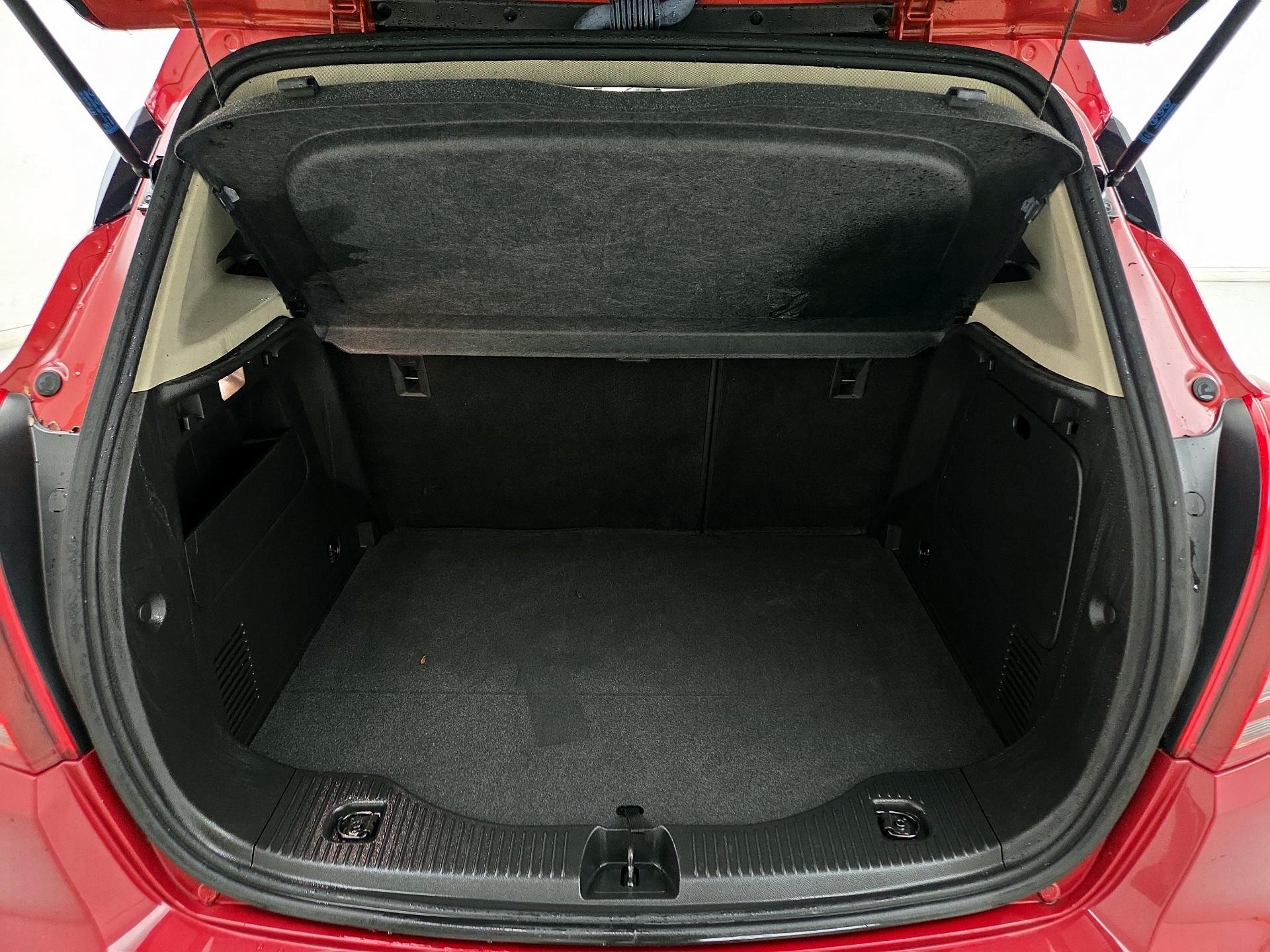 Thumbnail: 2017 Buick Encore - 20