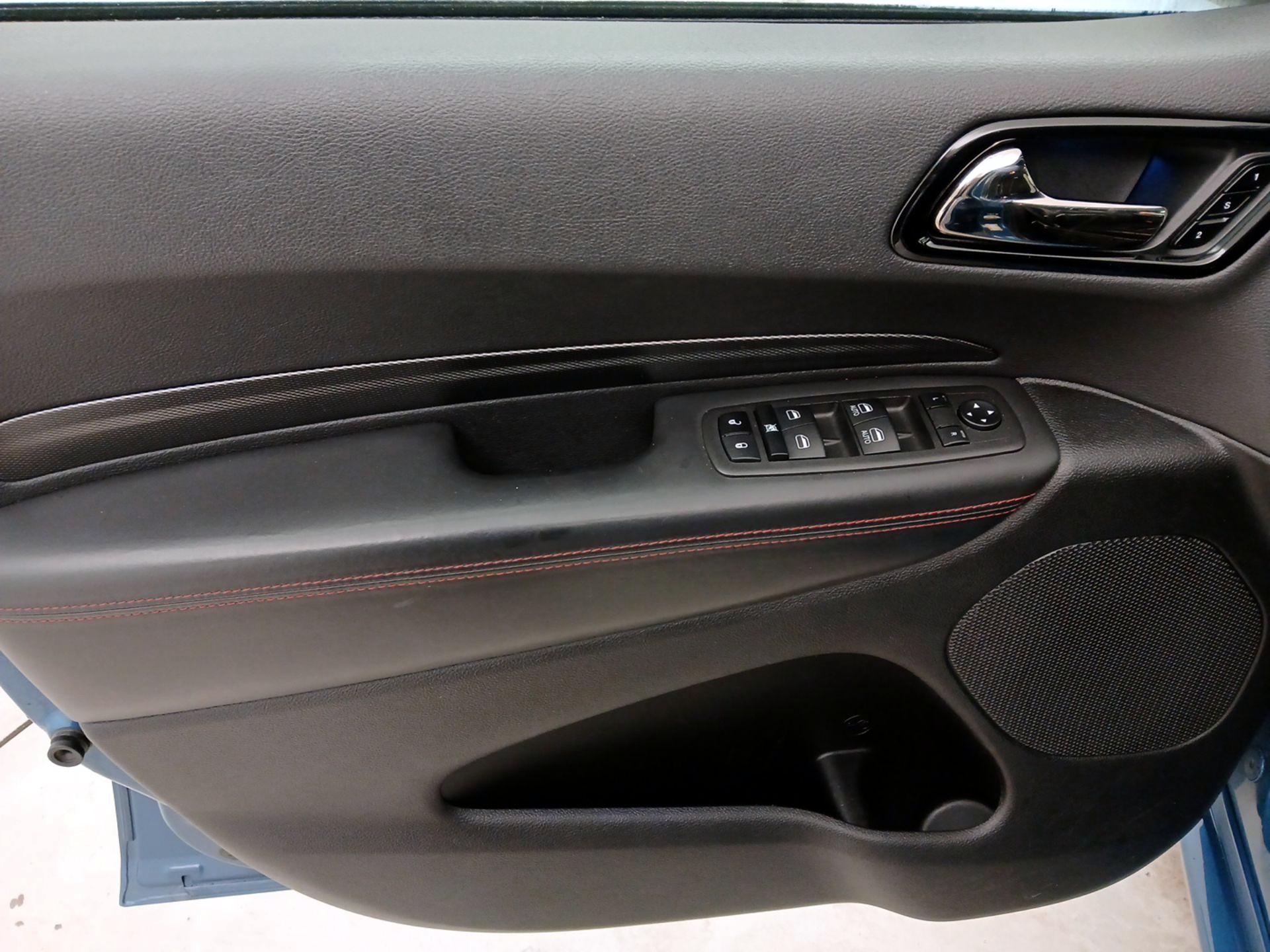 Thumbnail: 2023 Dodge Durango - 12