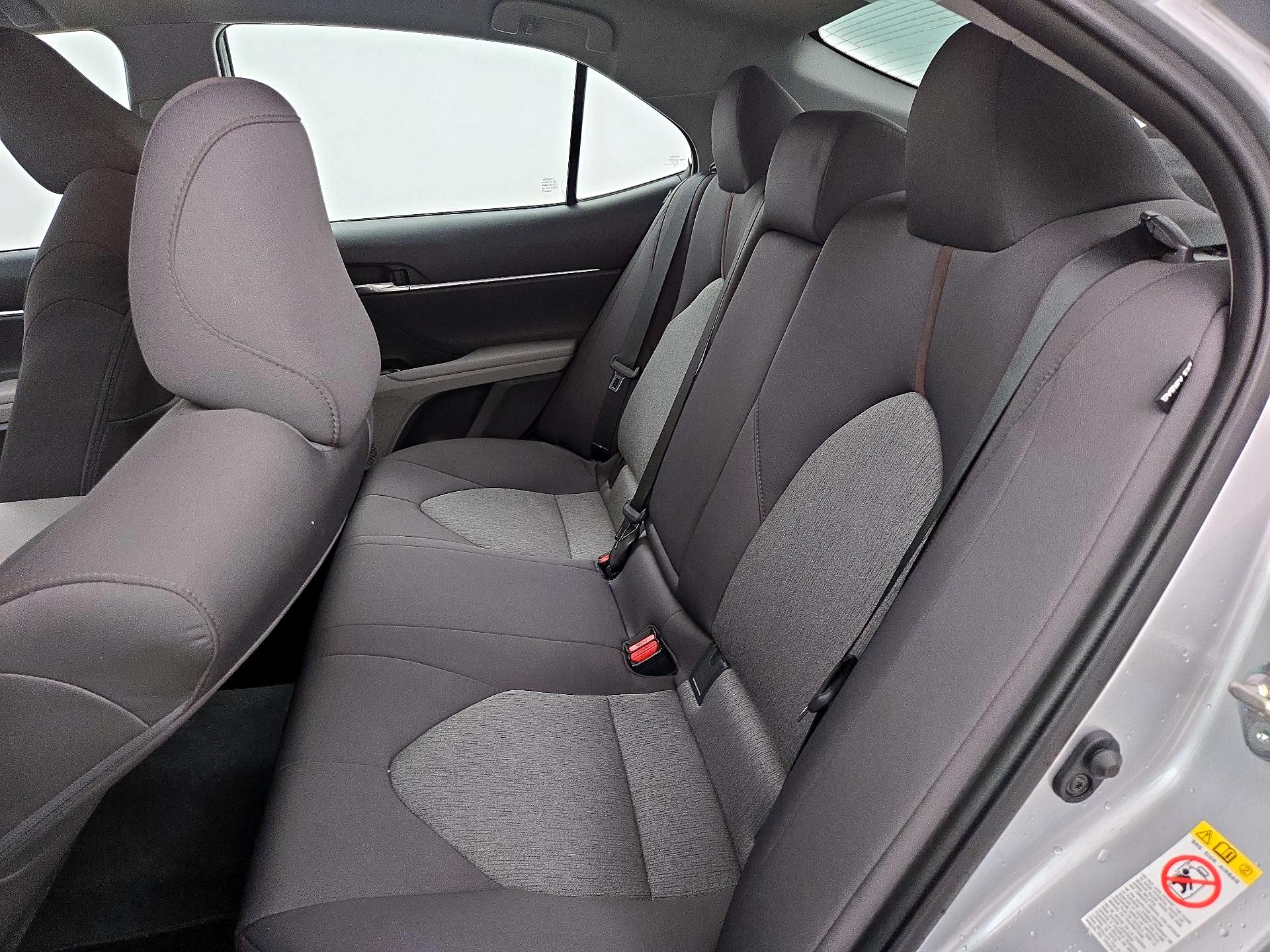 Thumbnail: 2018 Toyota Camry - 19