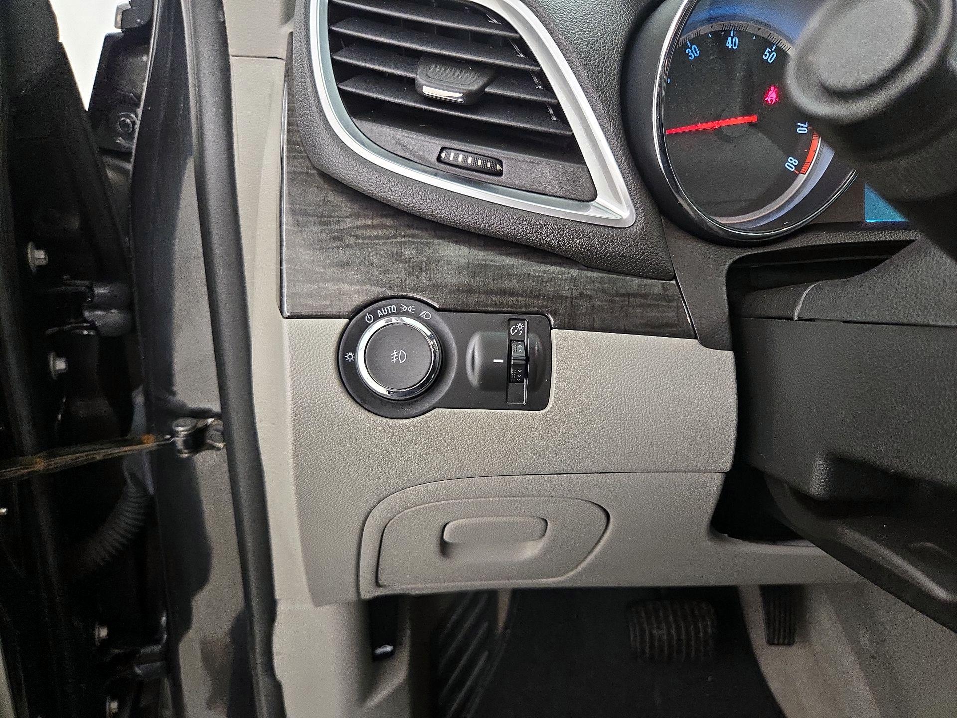 Thumbnail: 2015 Buick Encore - 13