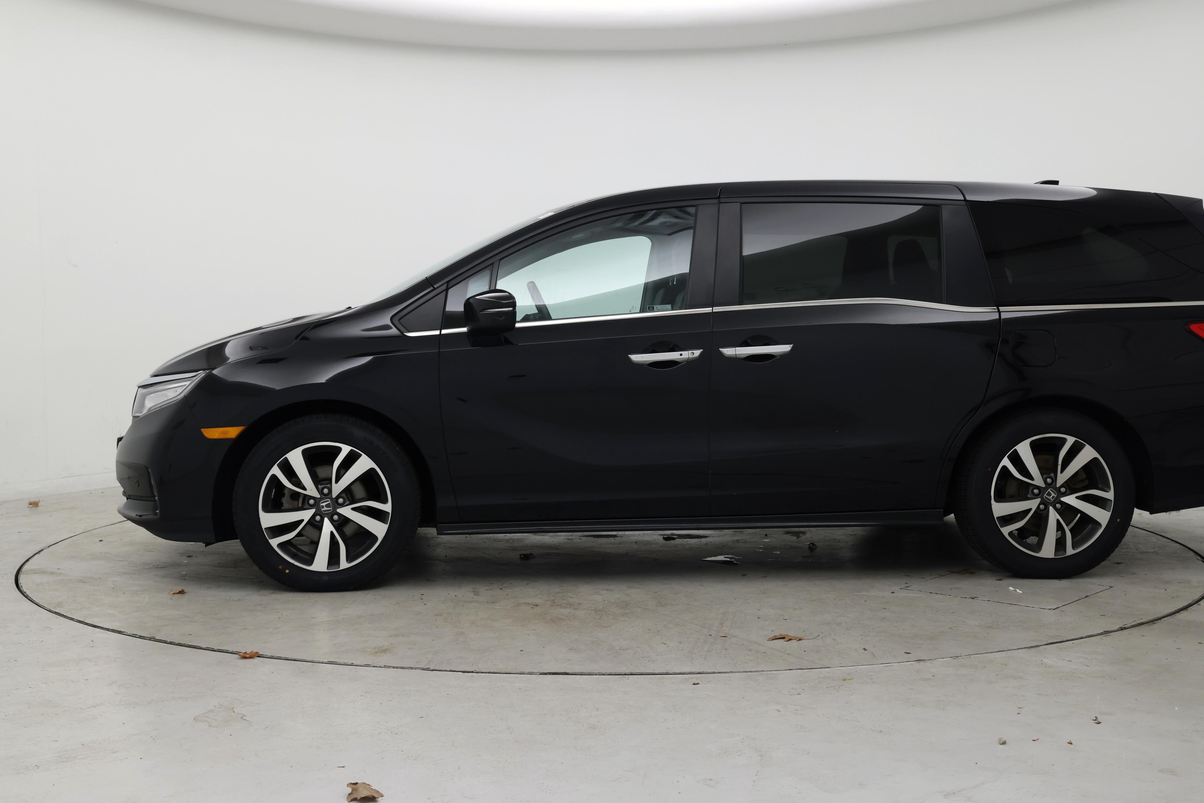 Thumbnail: 2023 Honda Odyssey - 3