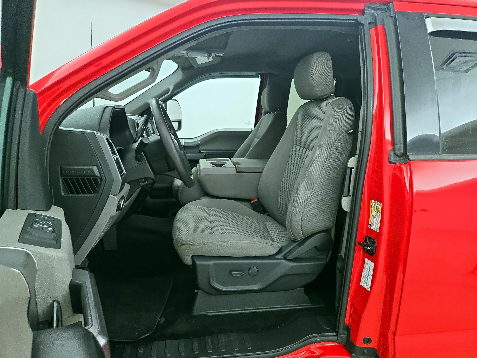 Thumbnail: 2020 Ford F-350 - 11