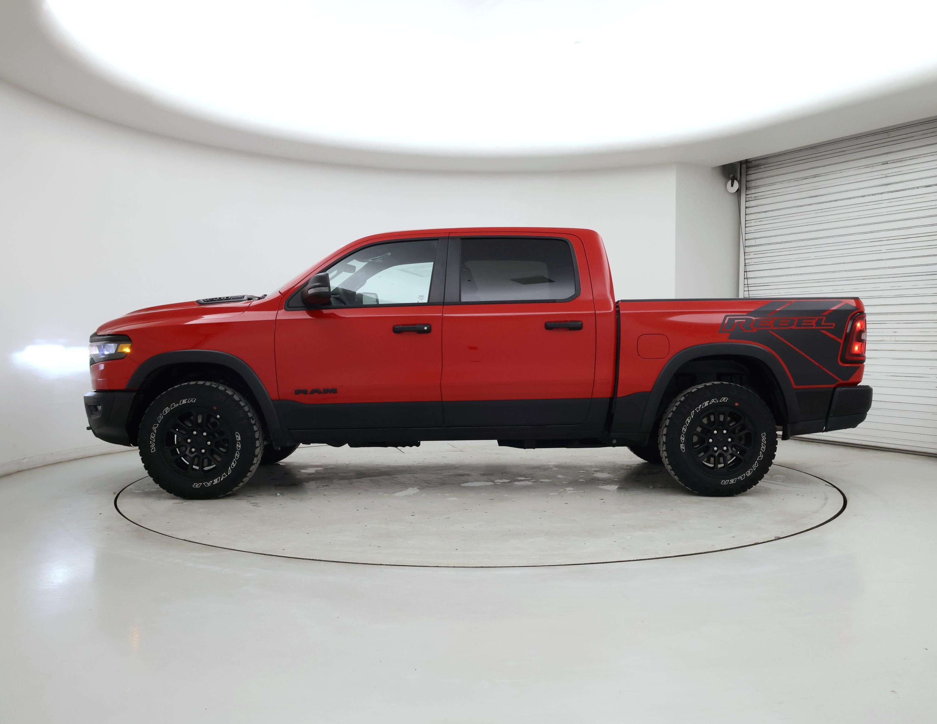 Thumbnail: 2025 RAM 1500 - 3