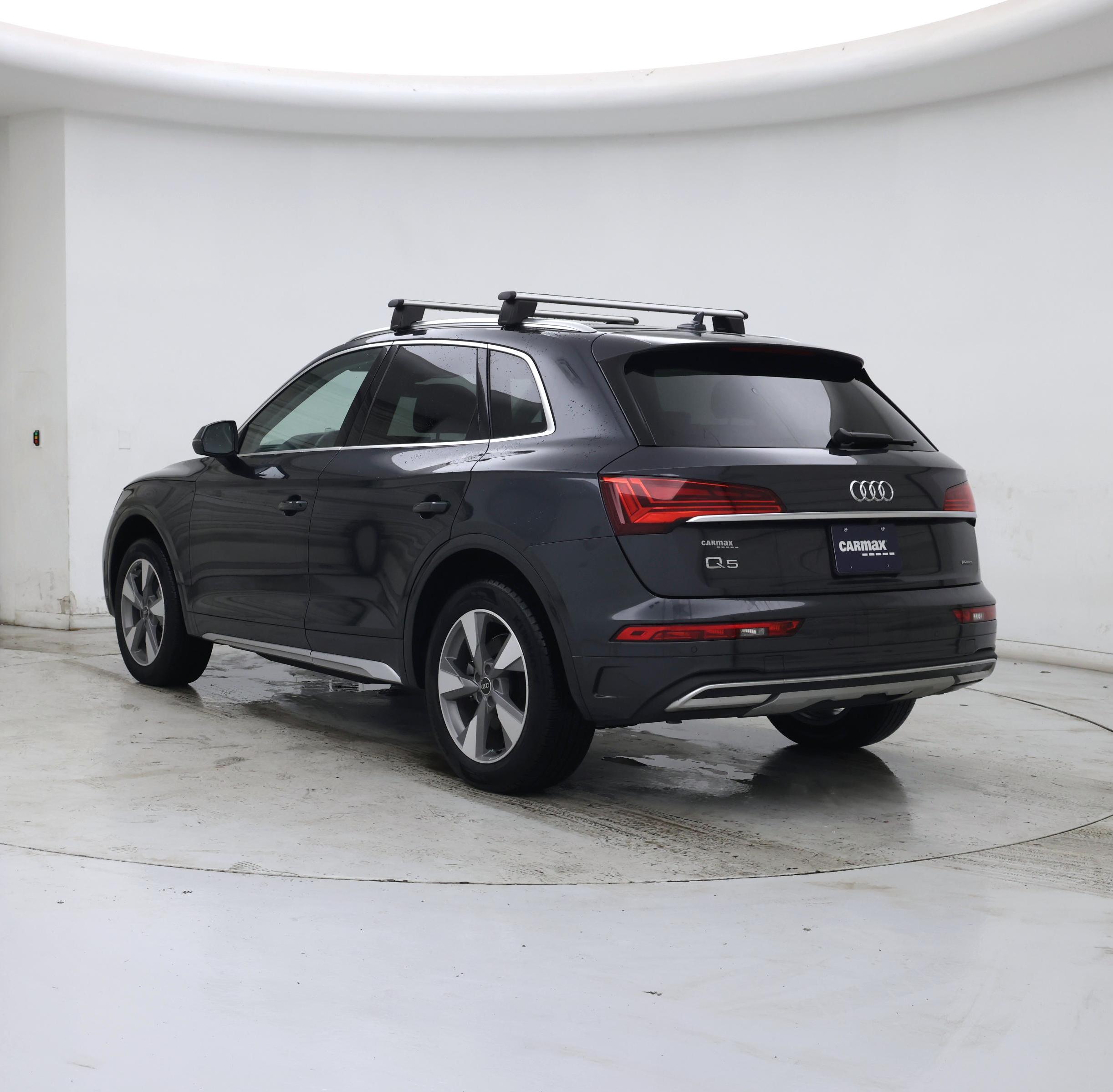 Thumbnail: 2023 Audi Q5 - 2