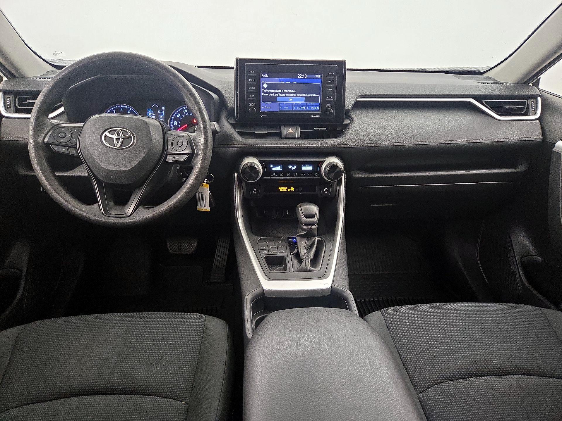 Thumbnail: 2020 Toyota RAV4 - 9