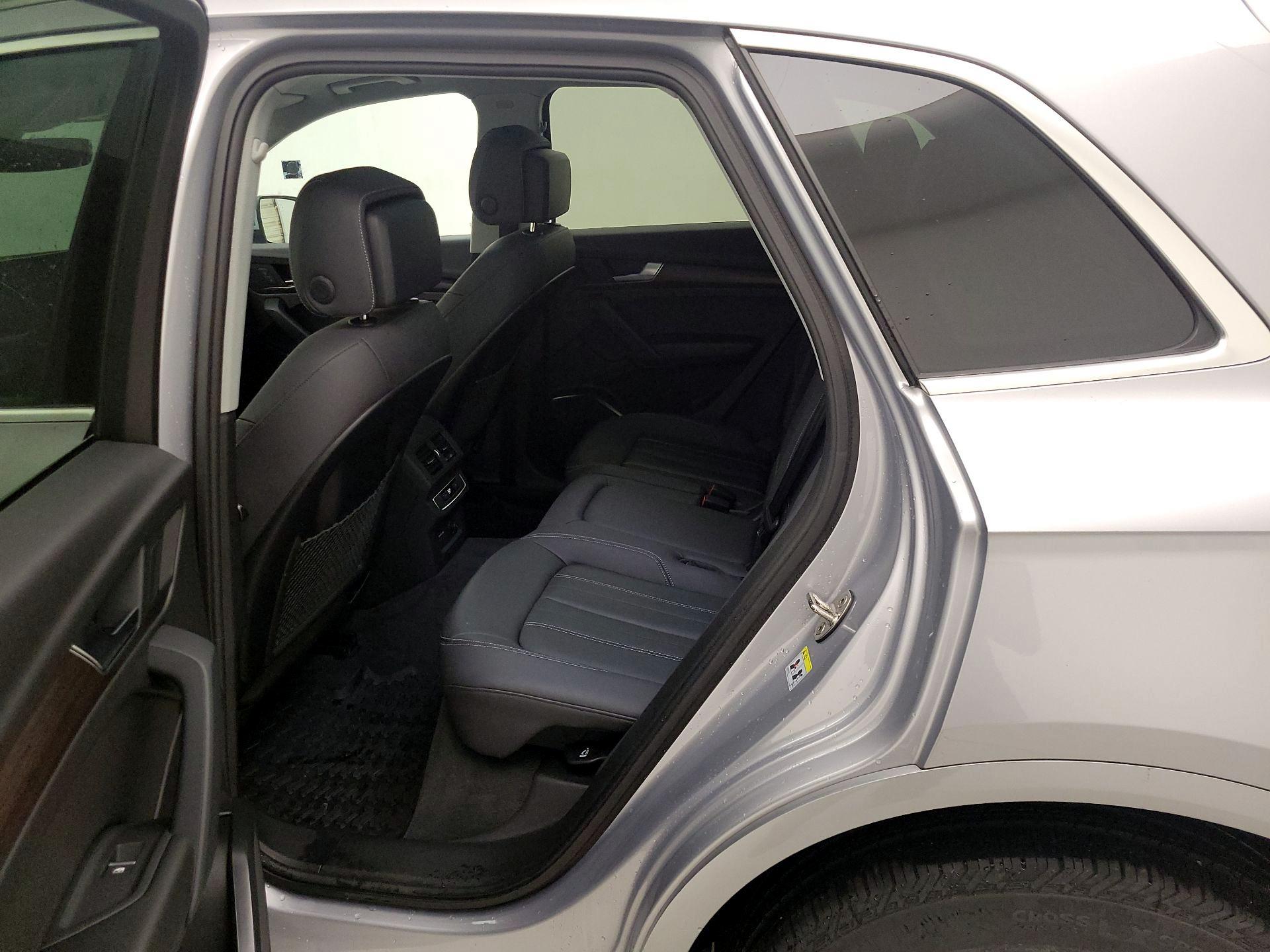 Thumbnail: 2023 Audi Q5 - 20