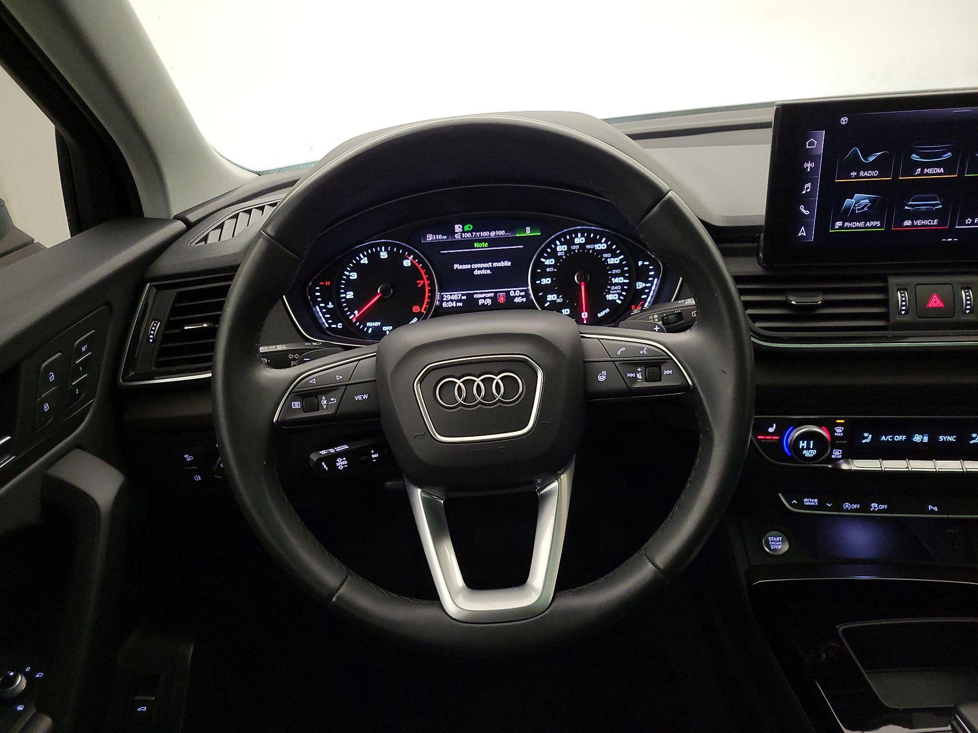 Thumbnail: 2023 Audi Q5 - 10