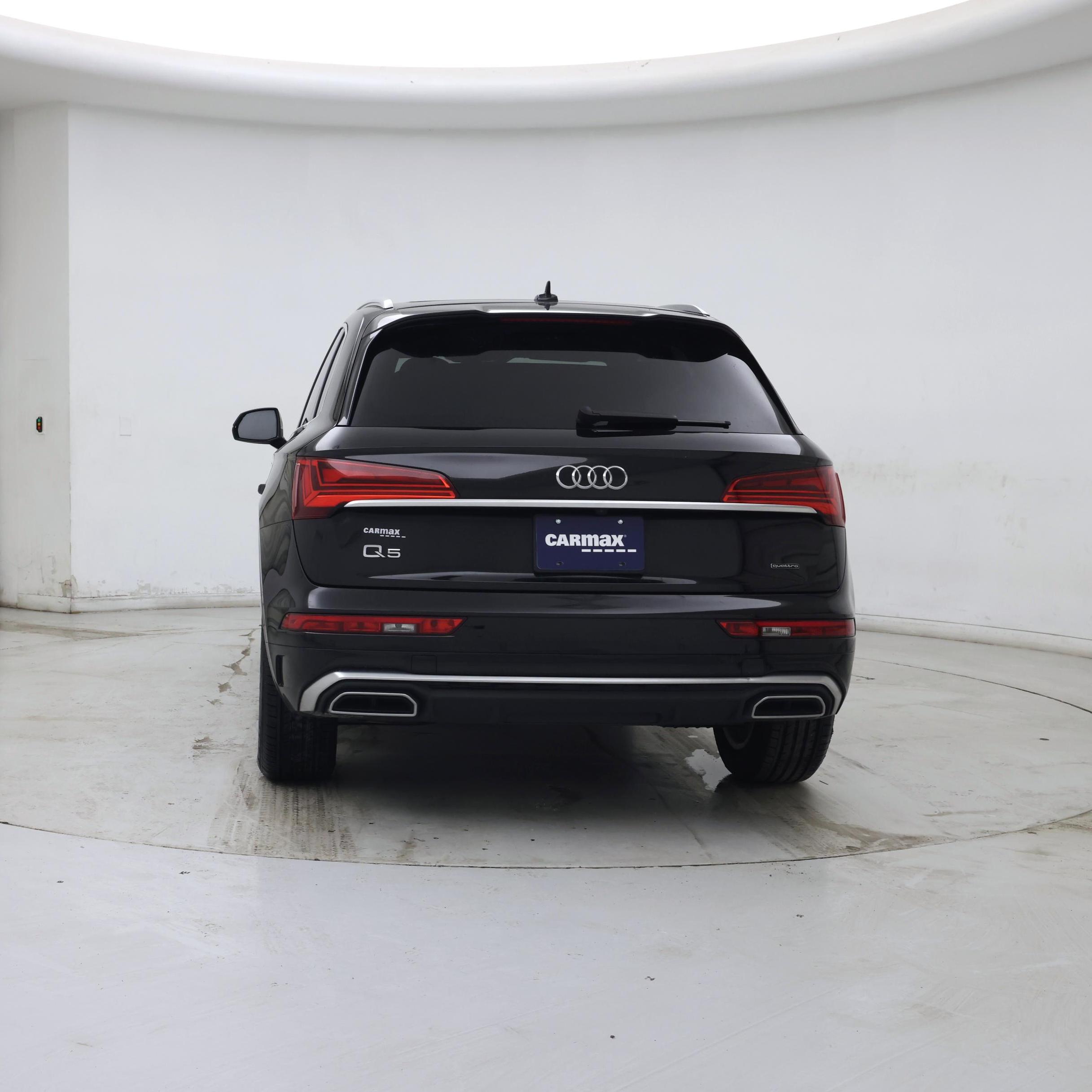 Thumbnail: 2023 Audi Q5 - 6