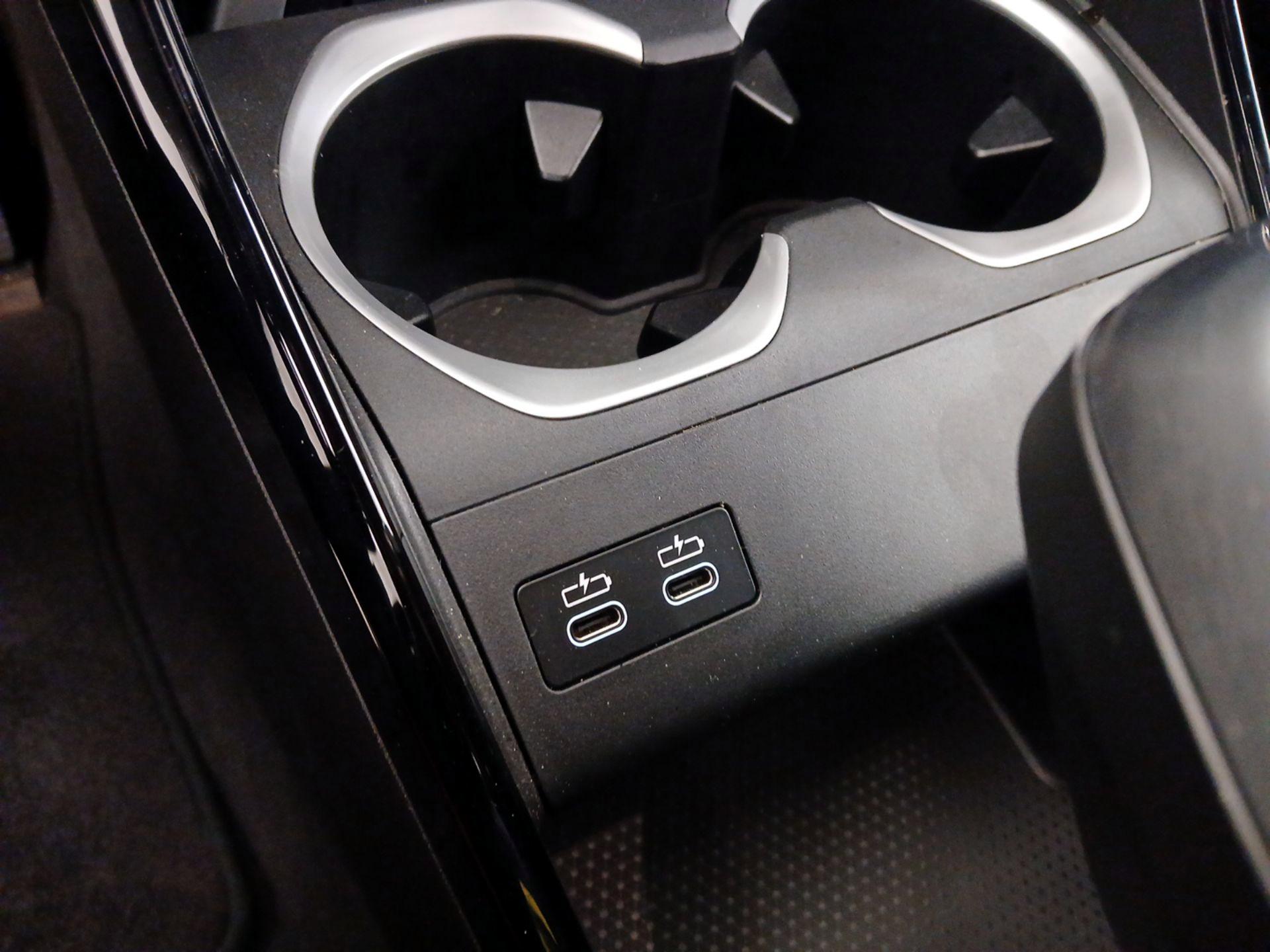 Thumbnail: 2025 BMW X2 - 18