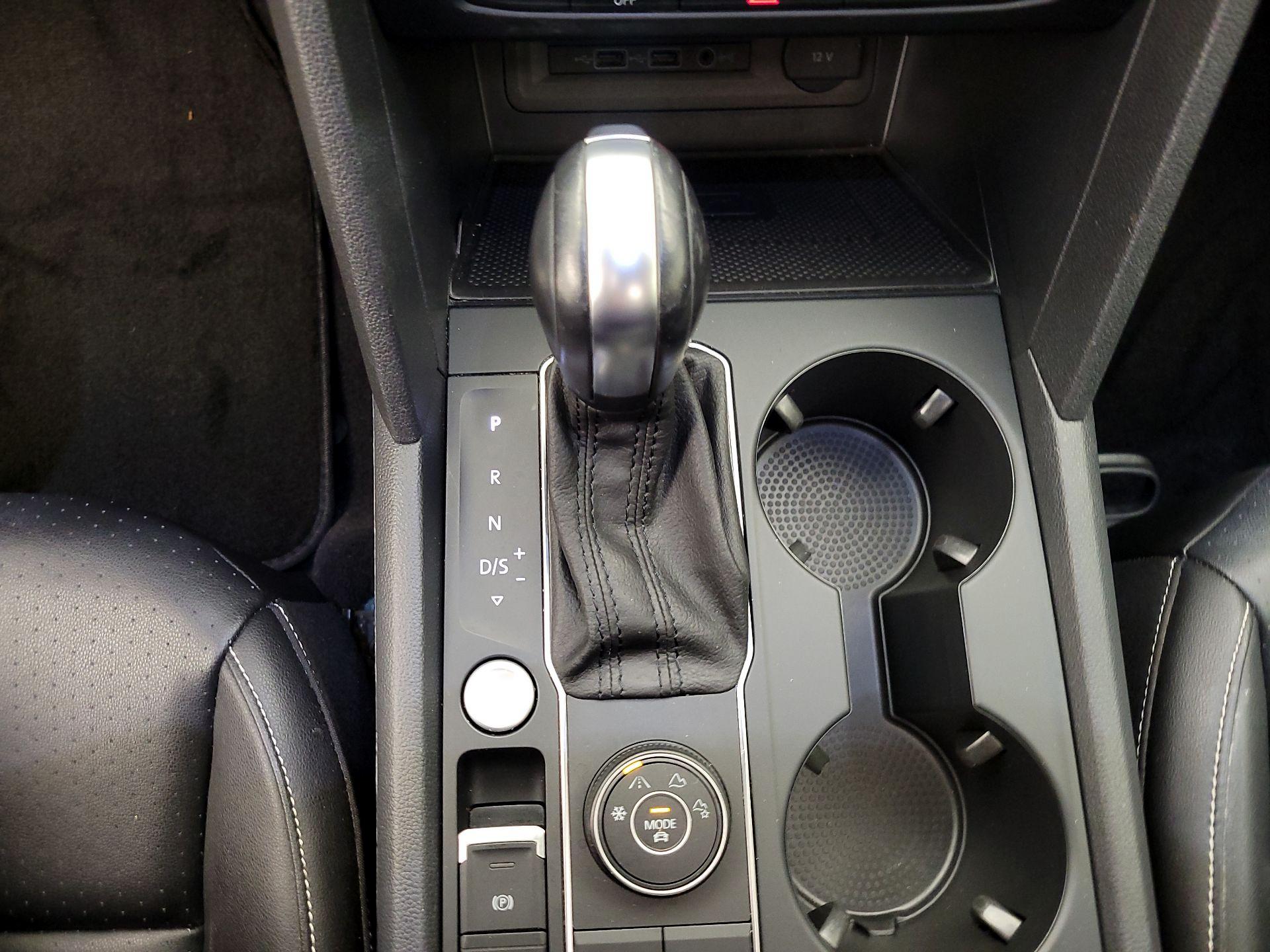 Thumbnail: 2020 Volkswagen Atlas - 17