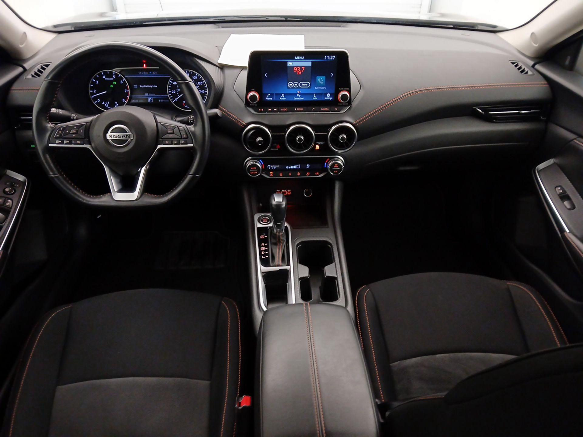 Thumbnail: 2023 Nissan Sentra - 9