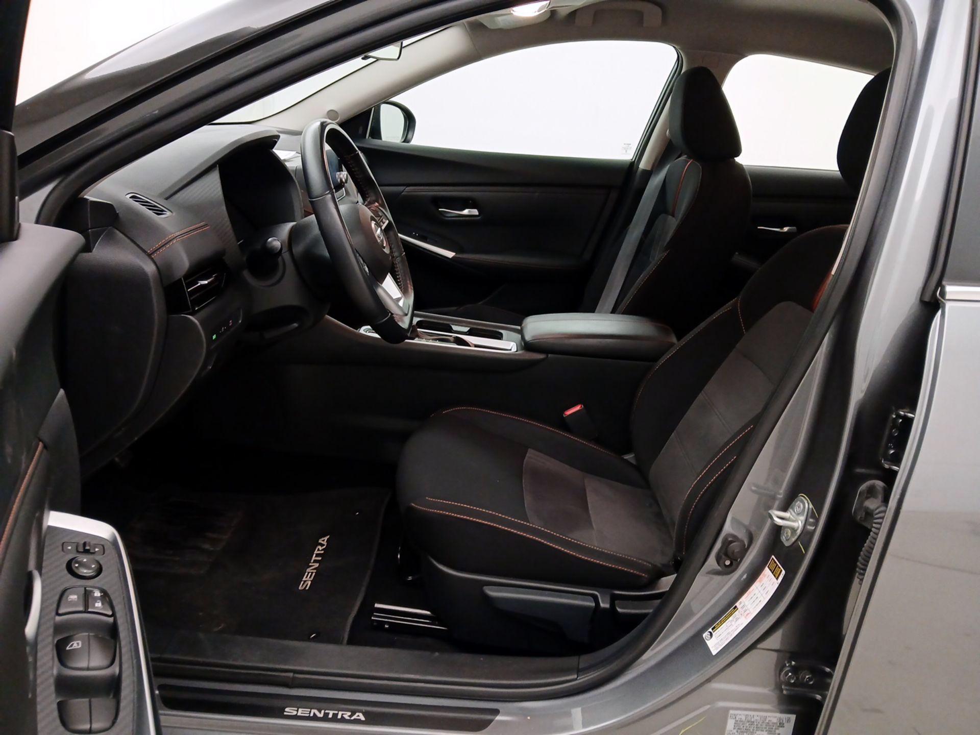 Thumbnail: 2023 Nissan Sentra - 11