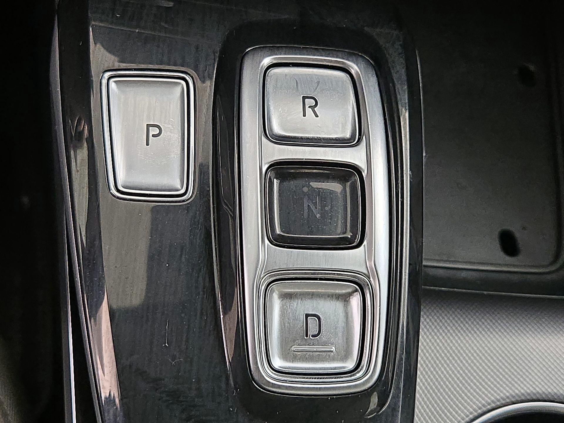 Thumbnail: 2021 Hyundai Sonata - 17