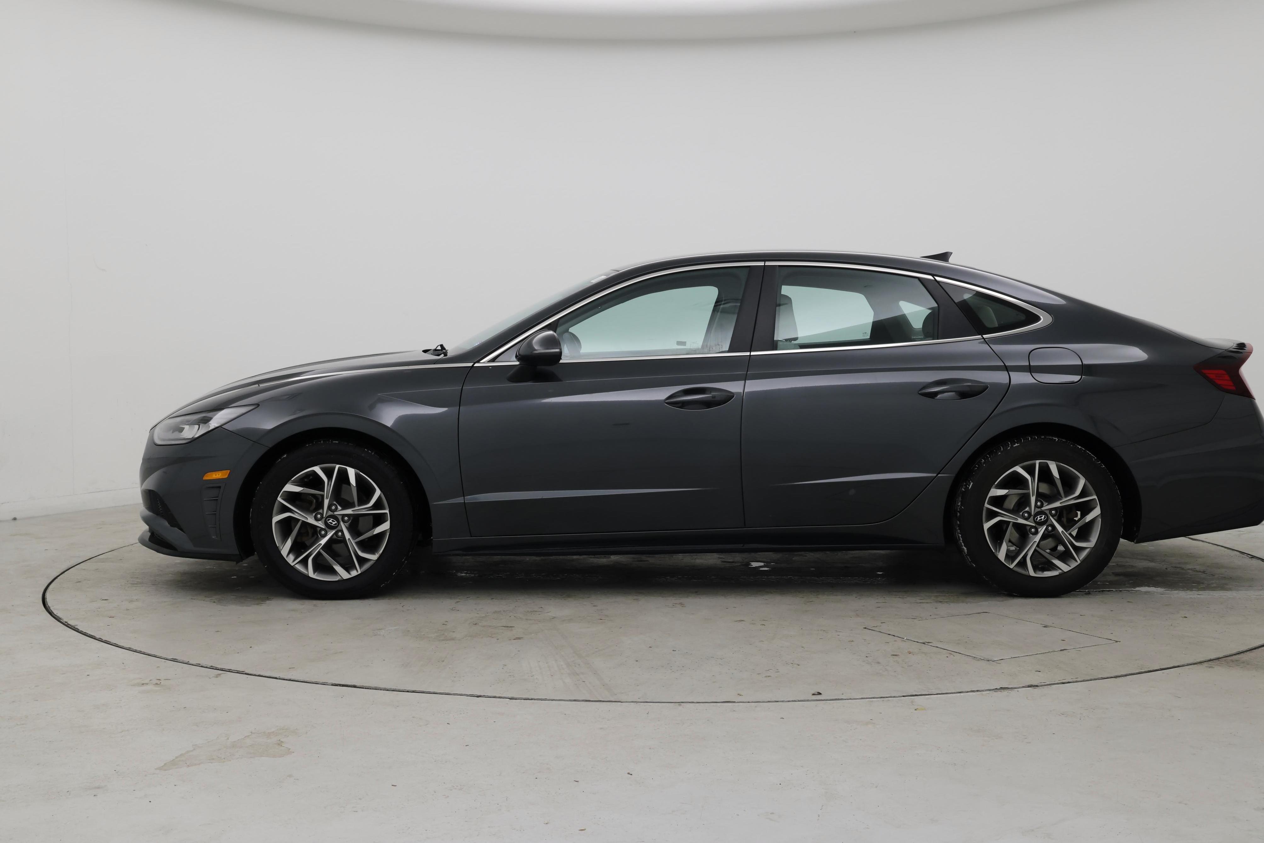 Thumbnail: 2021 Hyundai Sonata - 3