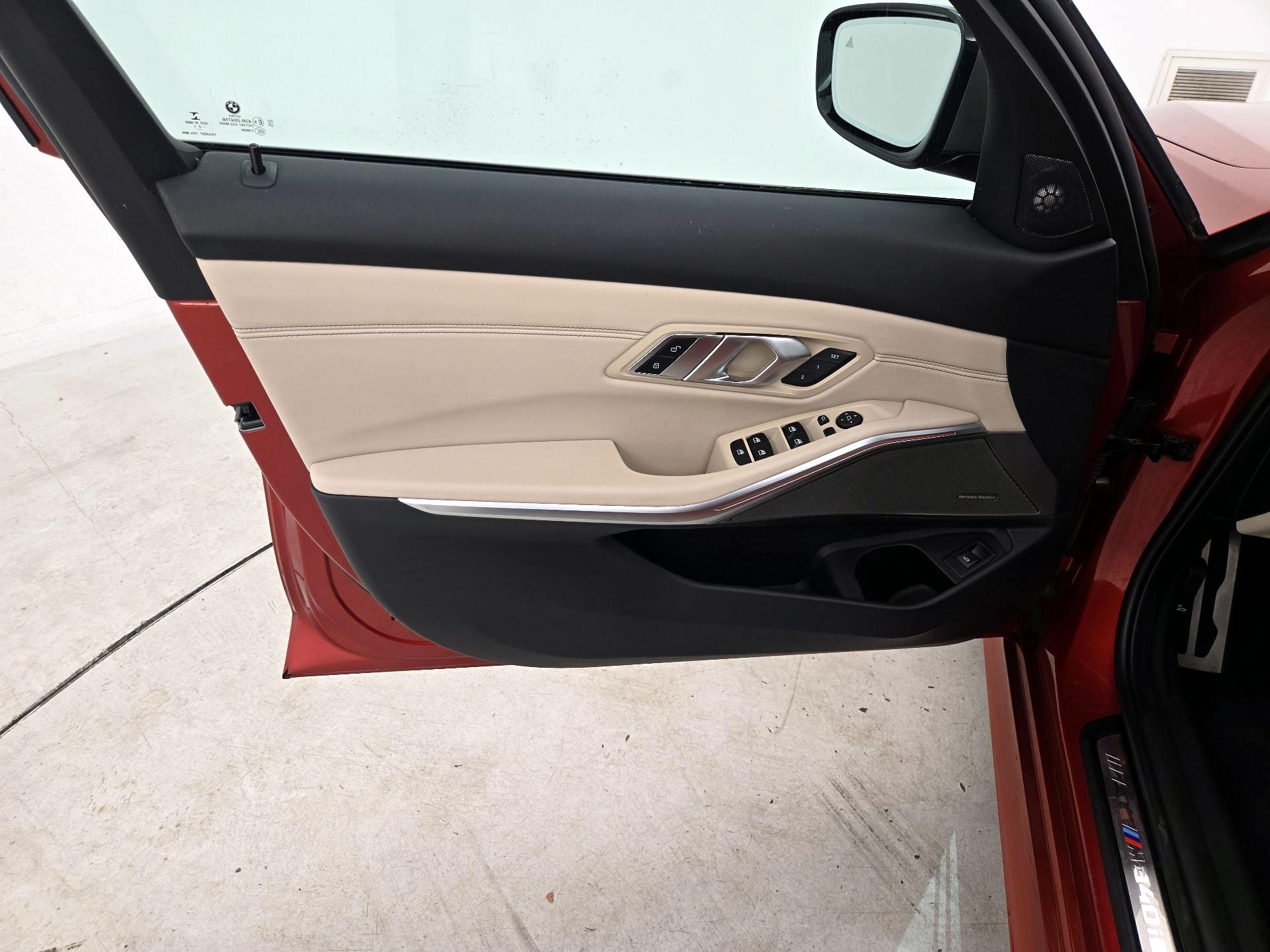 Thumbnail: 2021 BMW 3 Series - 12