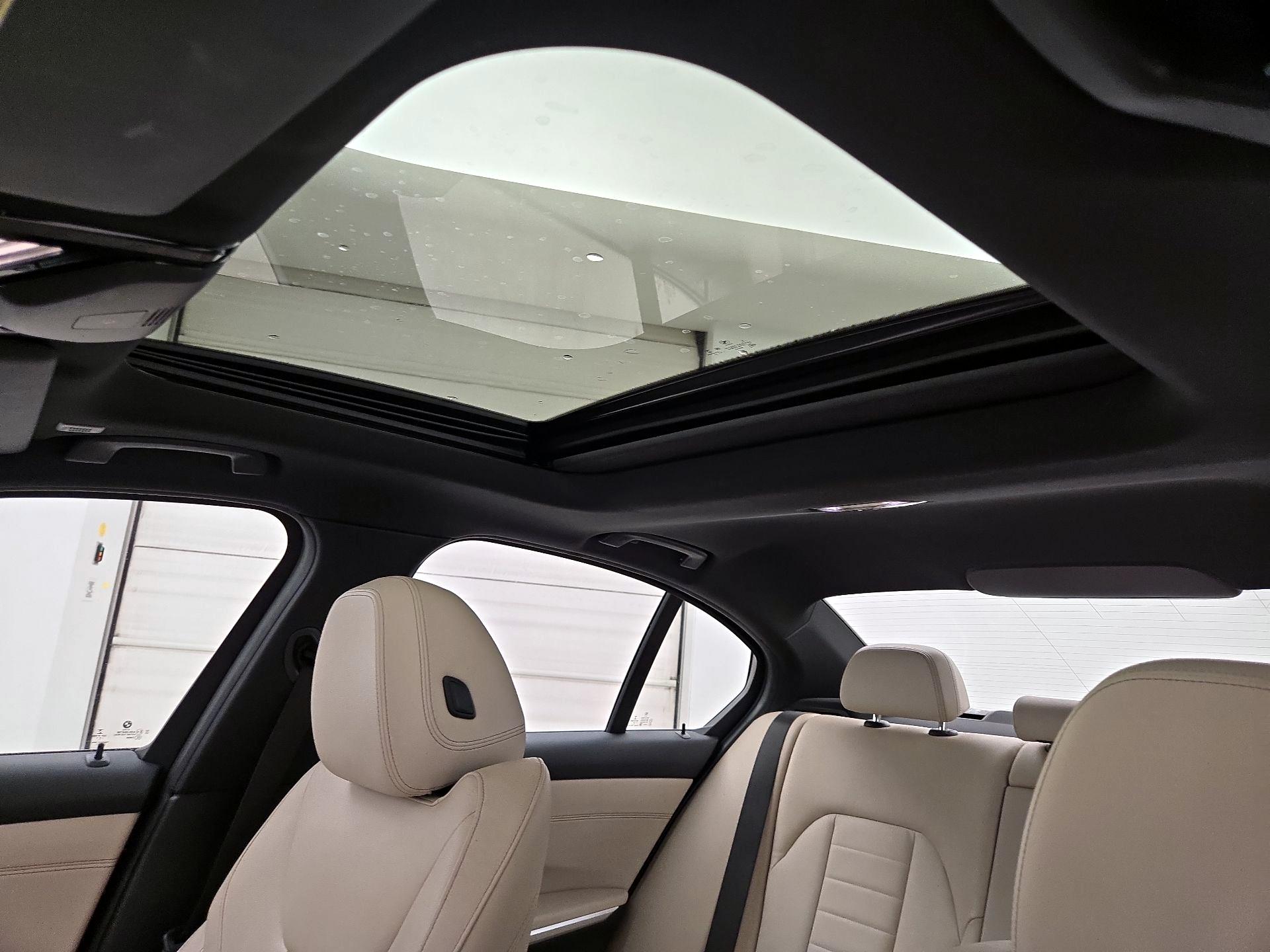 Thumbnail: 2021 BMW 3 Series - 20