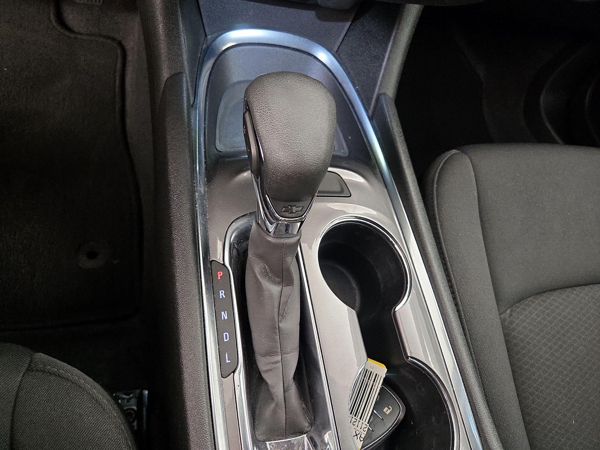 Thumbnail: 2023 Chevrolet Malibu - 17