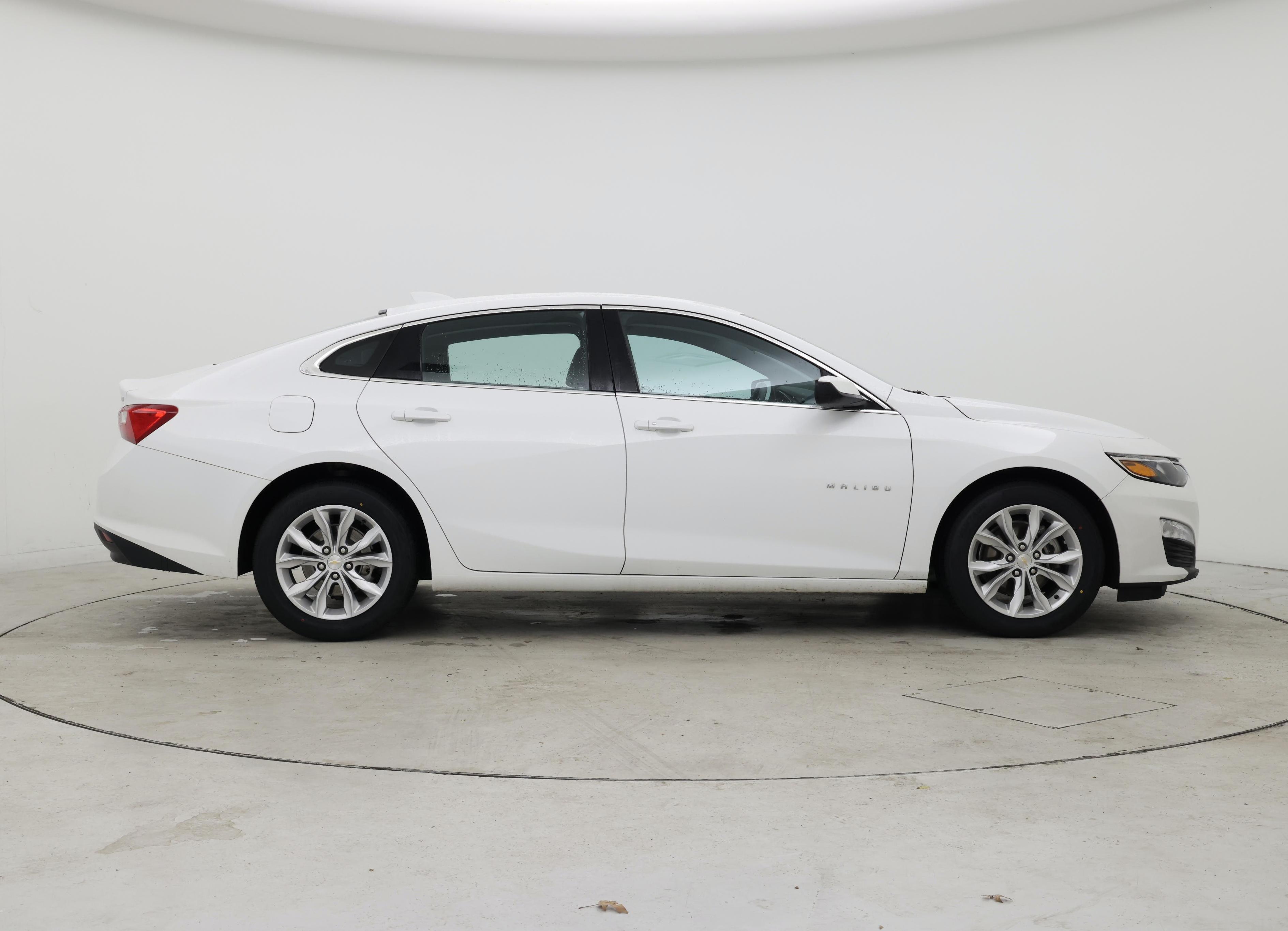 Thumbnail: 2023 Chevrolet Malibu - 7