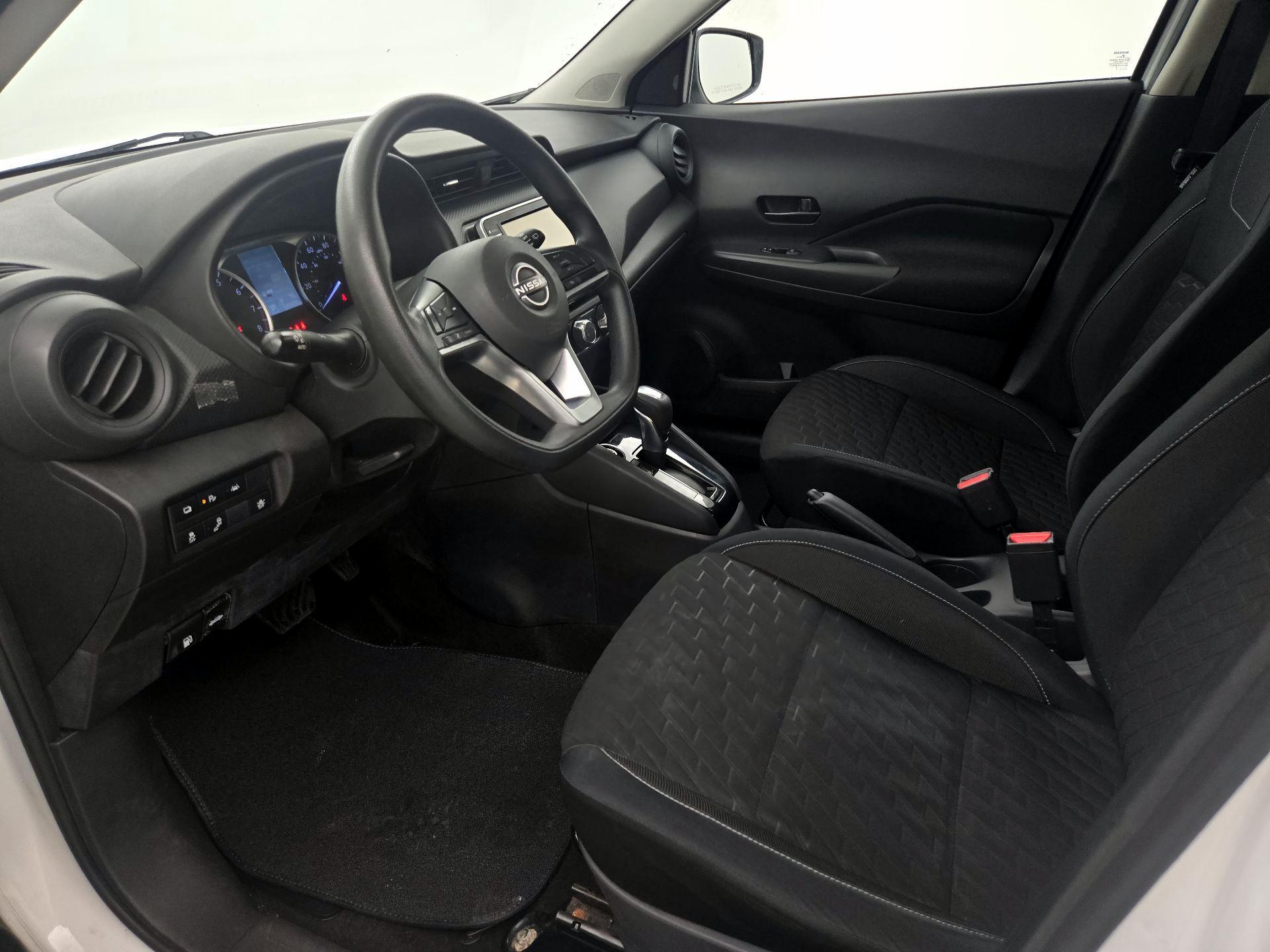 Thumbnail: 2022 Nissan Kicks - 11