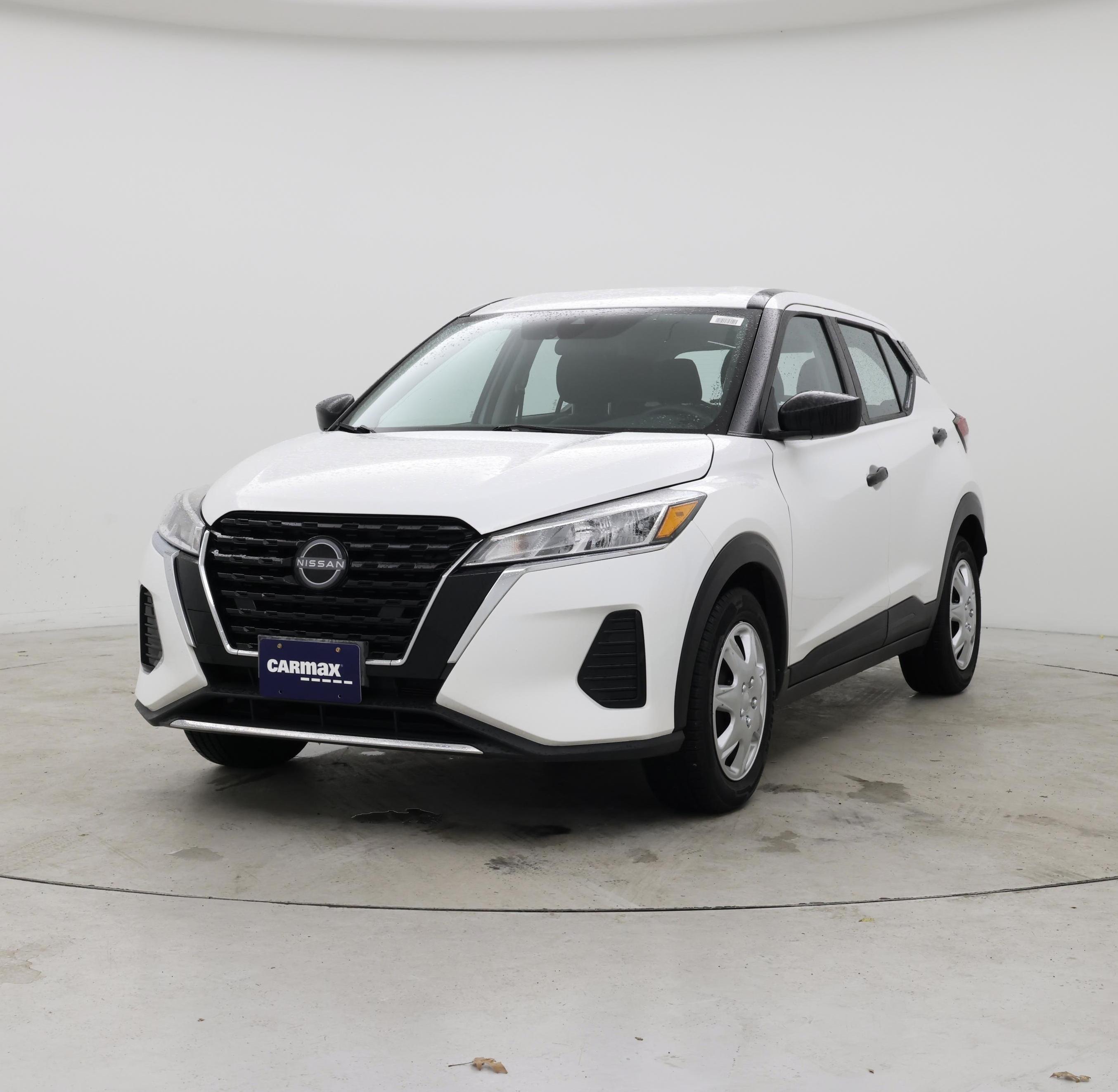 Thumbnail: 2022 Nissan Kicks - 4