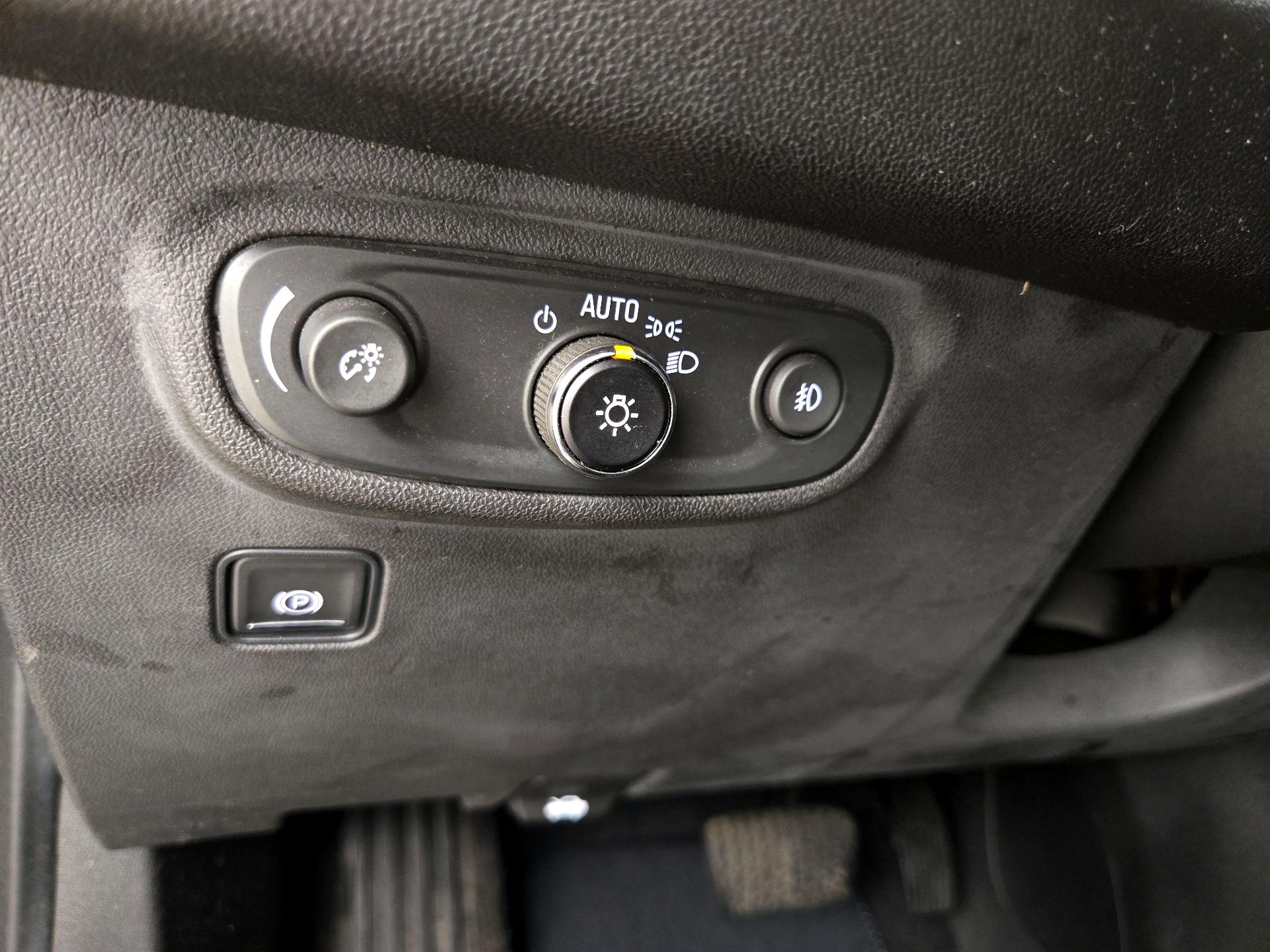 Thumbnail: 2020 GMC Terrain - 13