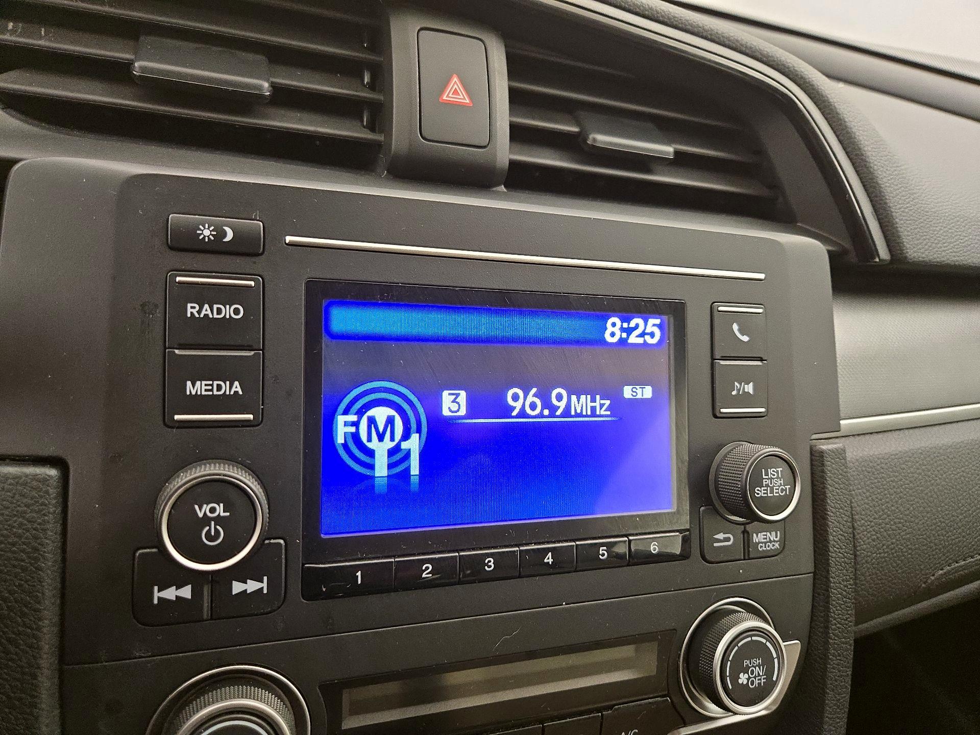 Thumbnail: 2017 Honda Civic - 15