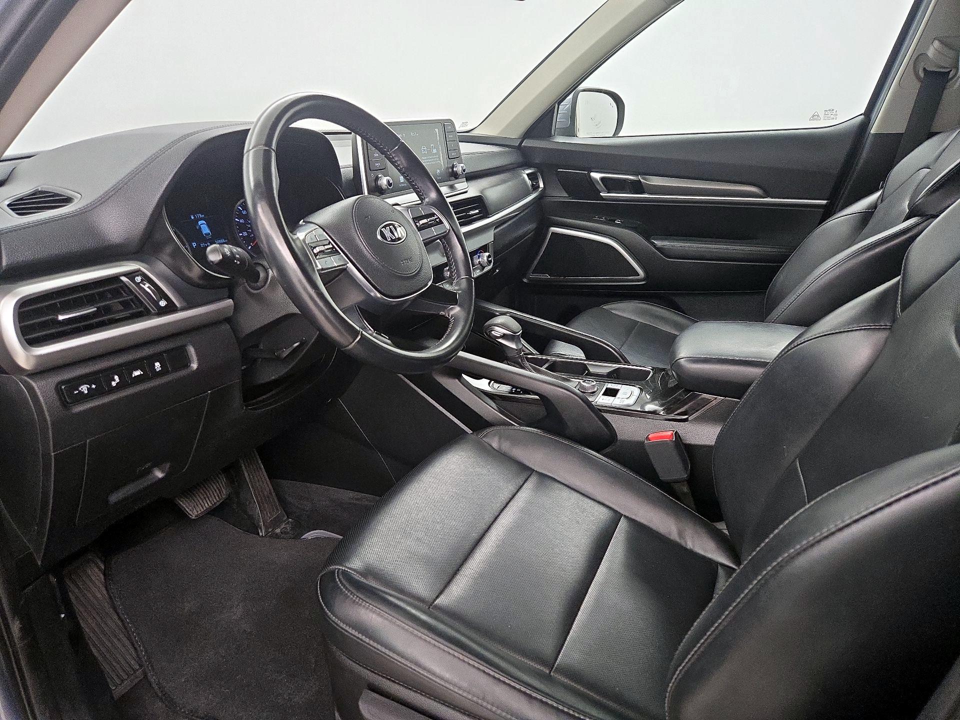 Thumbnail: 2020 Kia Telluride - 11