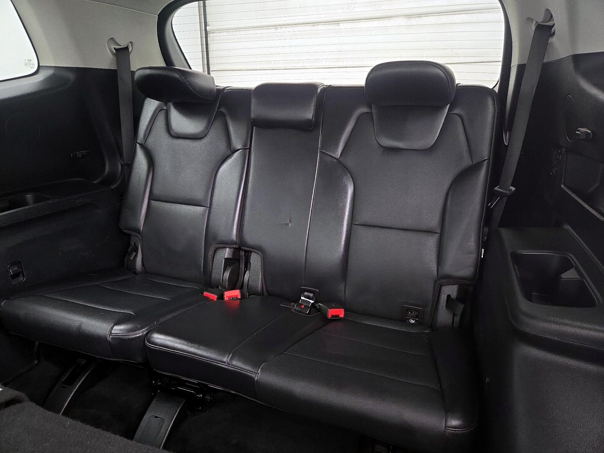 Thumbnail: 2020 Kia Telluride - 20