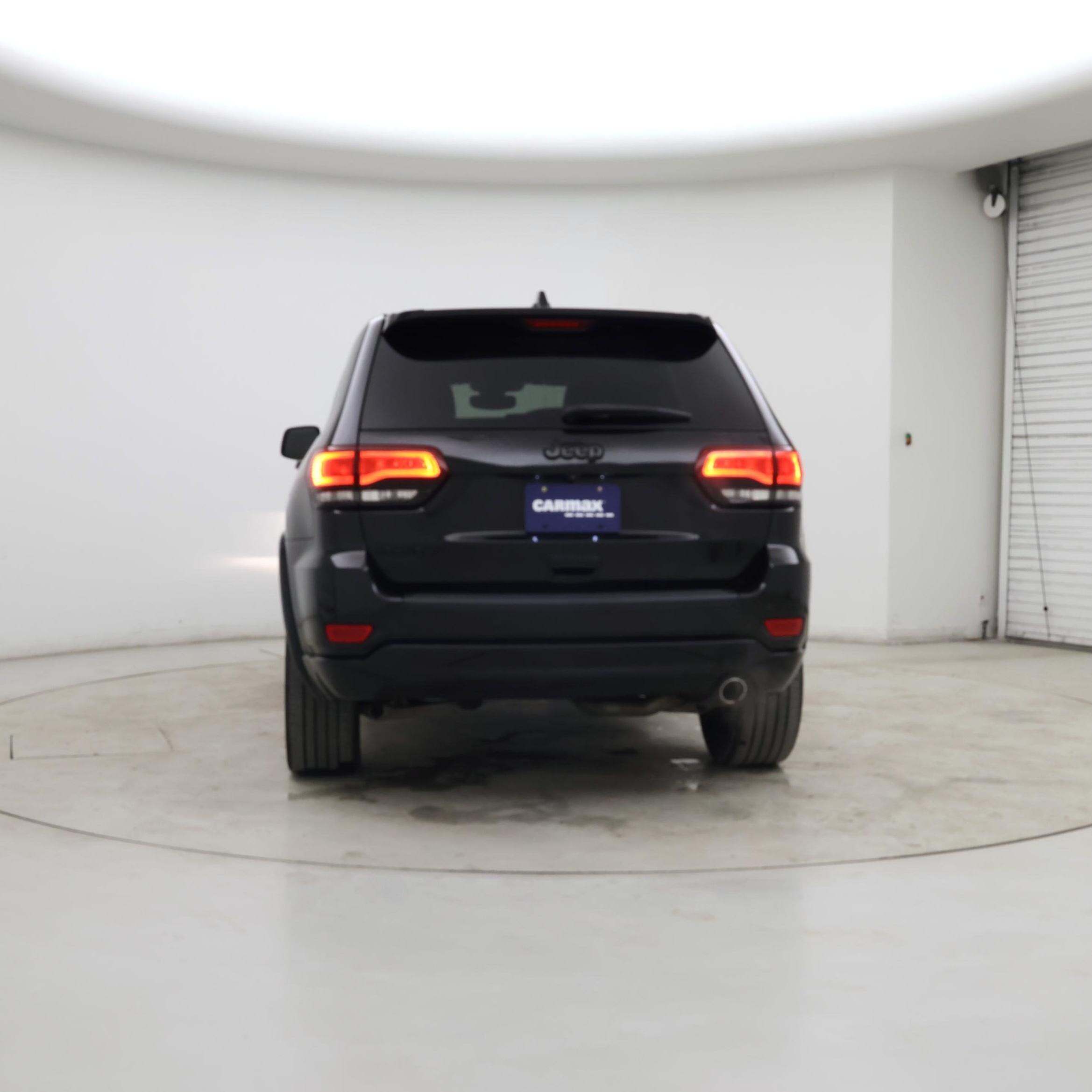 Thumbnail: 2019 Jeep Grand Cherokee - 6