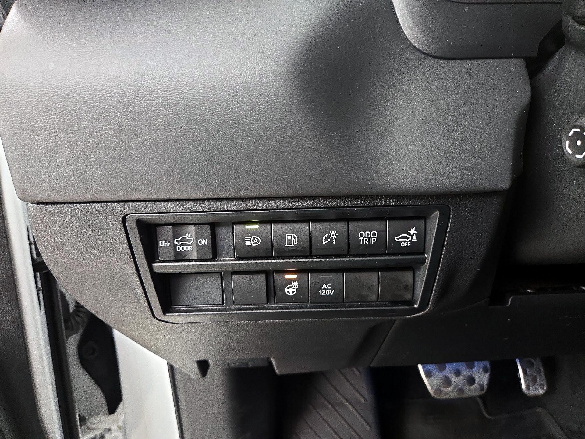 Thumbnail: 2024 Toyota Tundra - 13