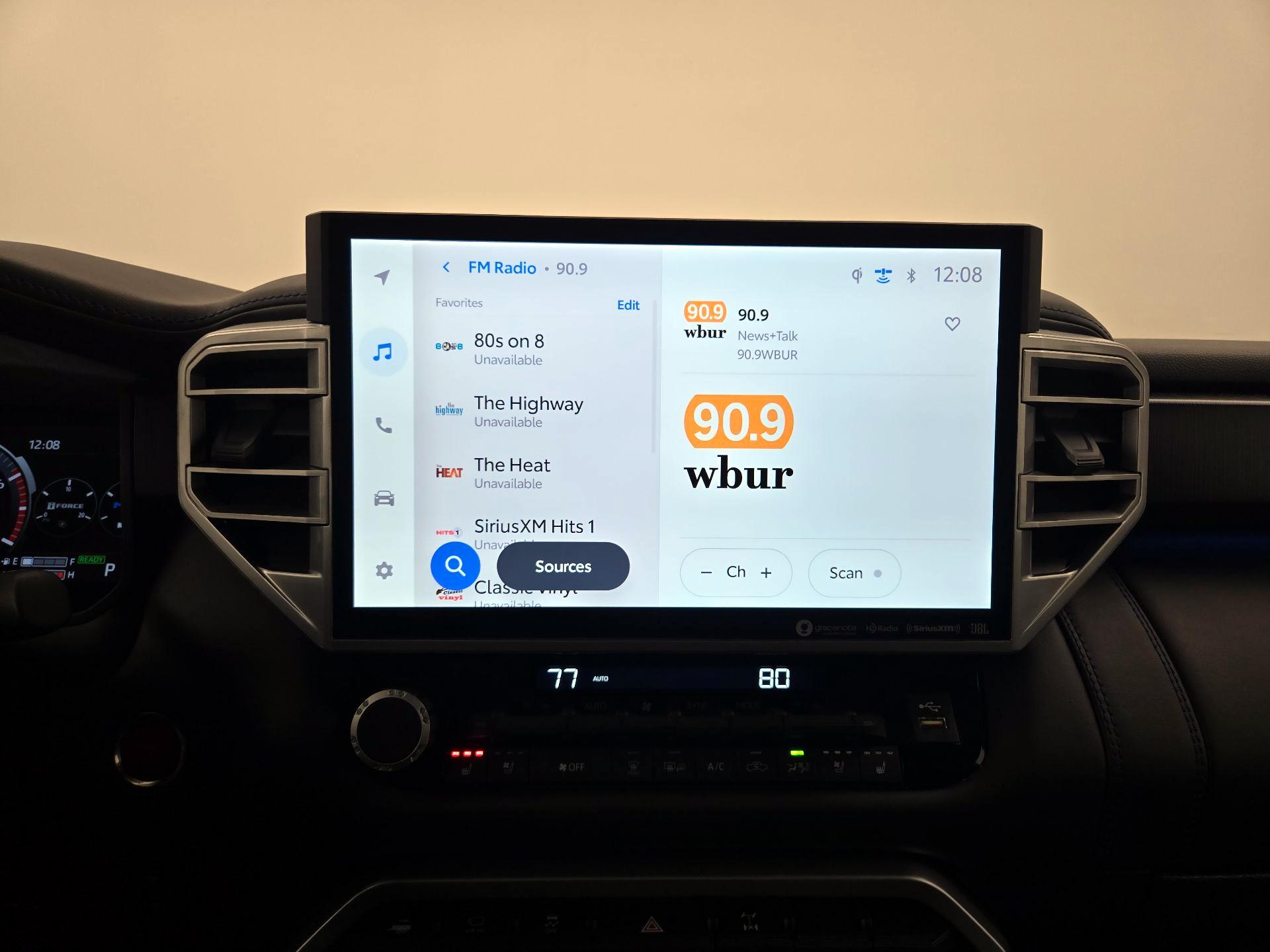 Thumbnail: 2024 Toyota Tundra - 16