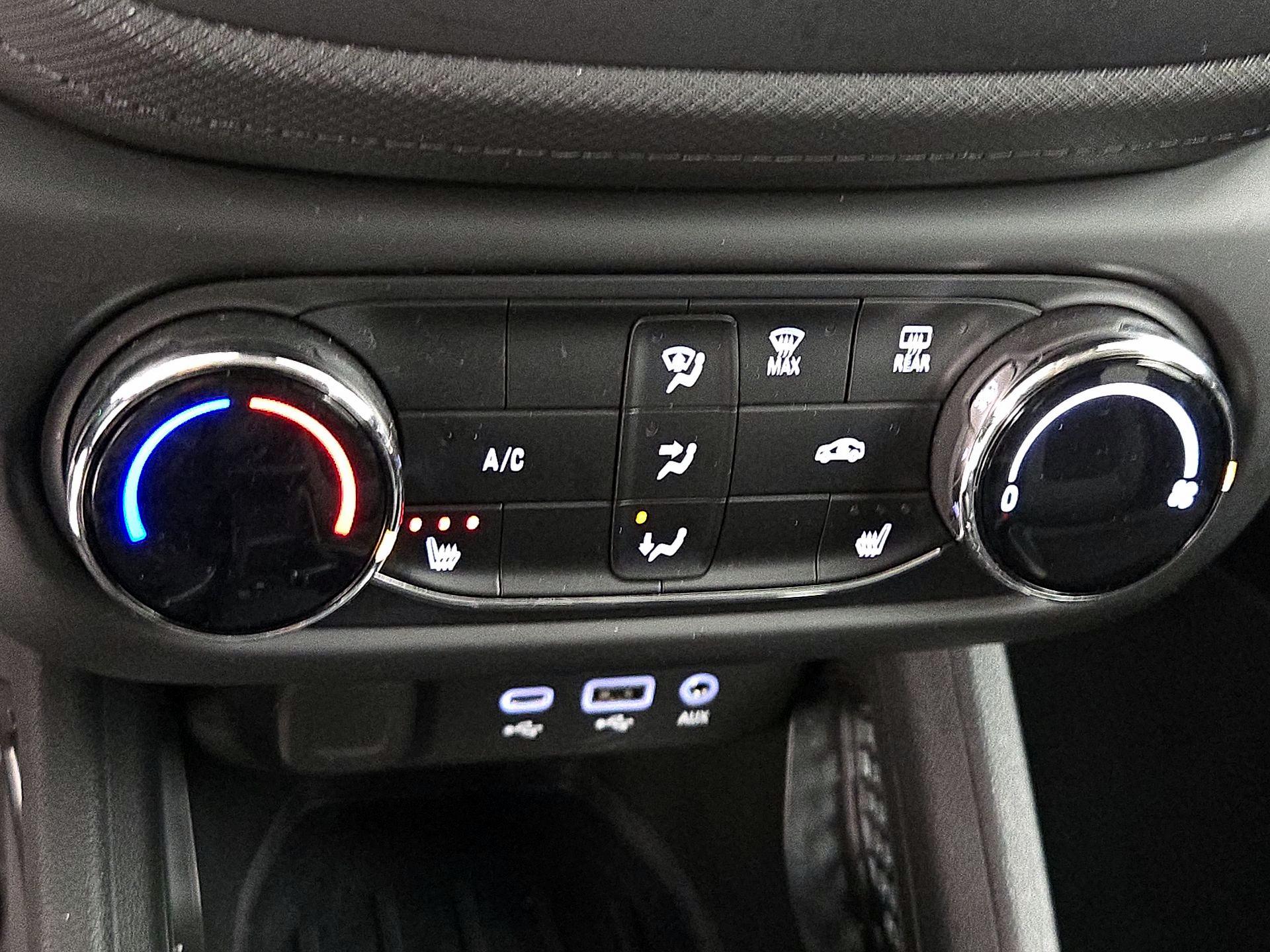 Thumbnail: 2023 Chevrolet TrailBlazer - 16