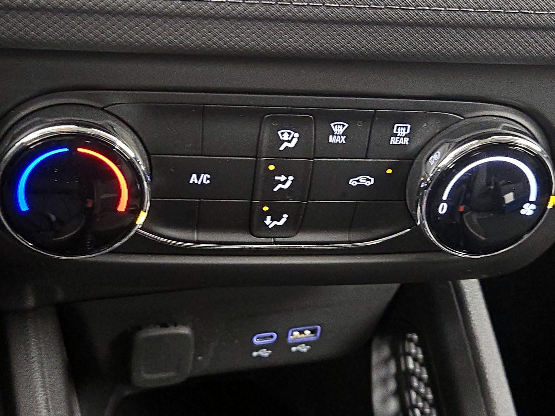 Thumbnail: 2024 Chevrolet TrailBlazer - 16