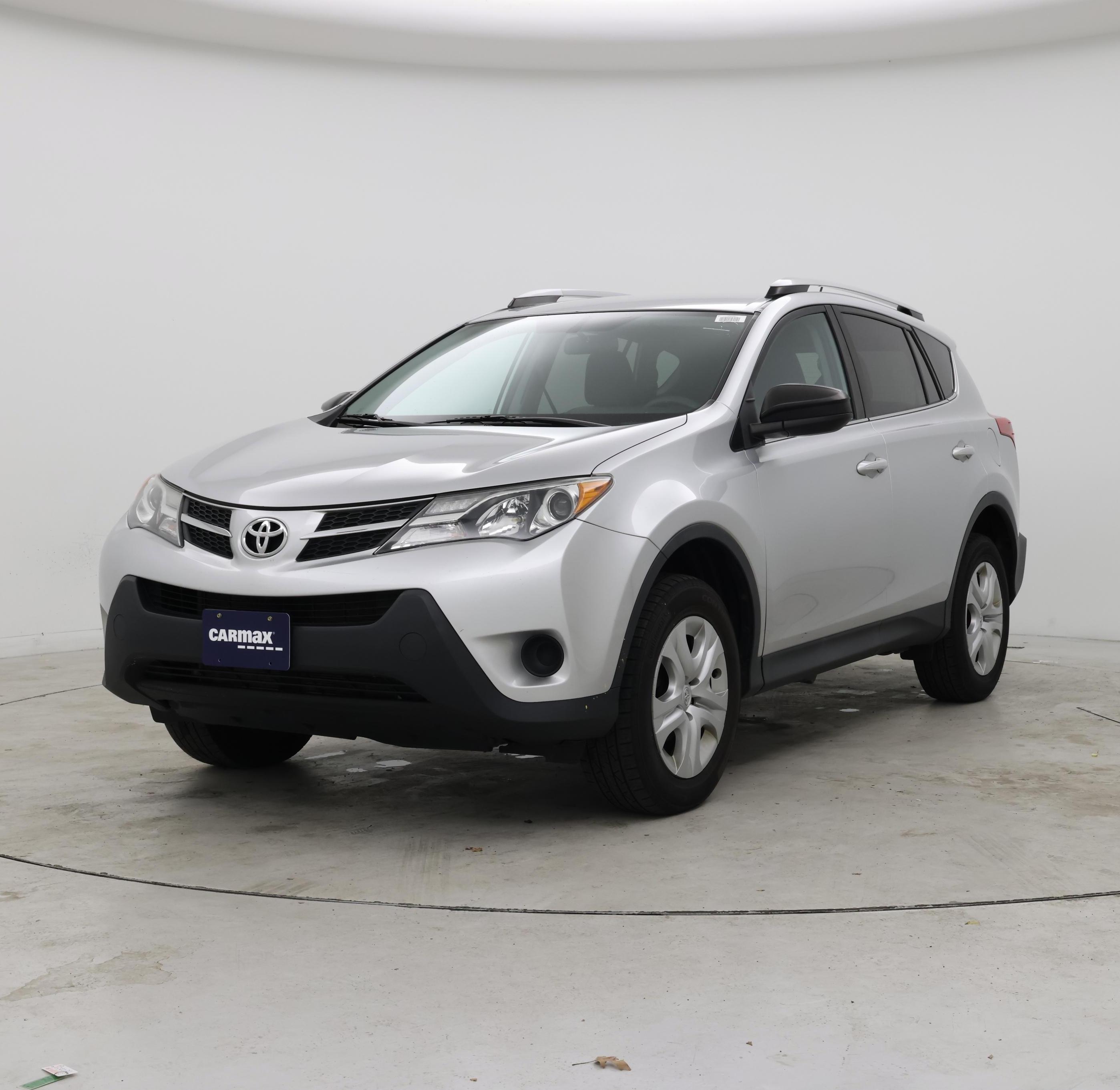 Thumbnail: 2015 Toyota RAV4 - 4