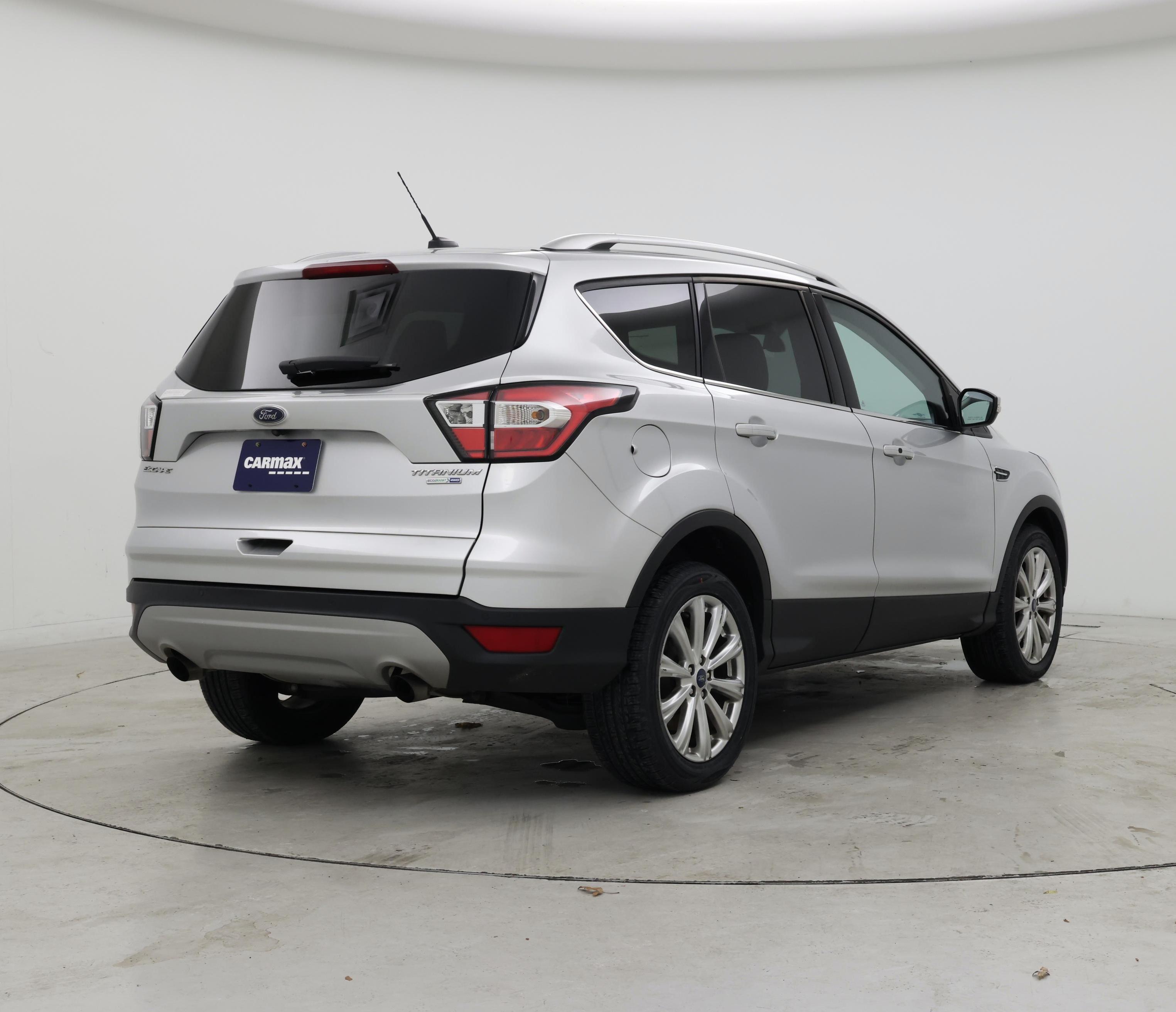 Thumbnail: 2017 Ford Escape - 8
