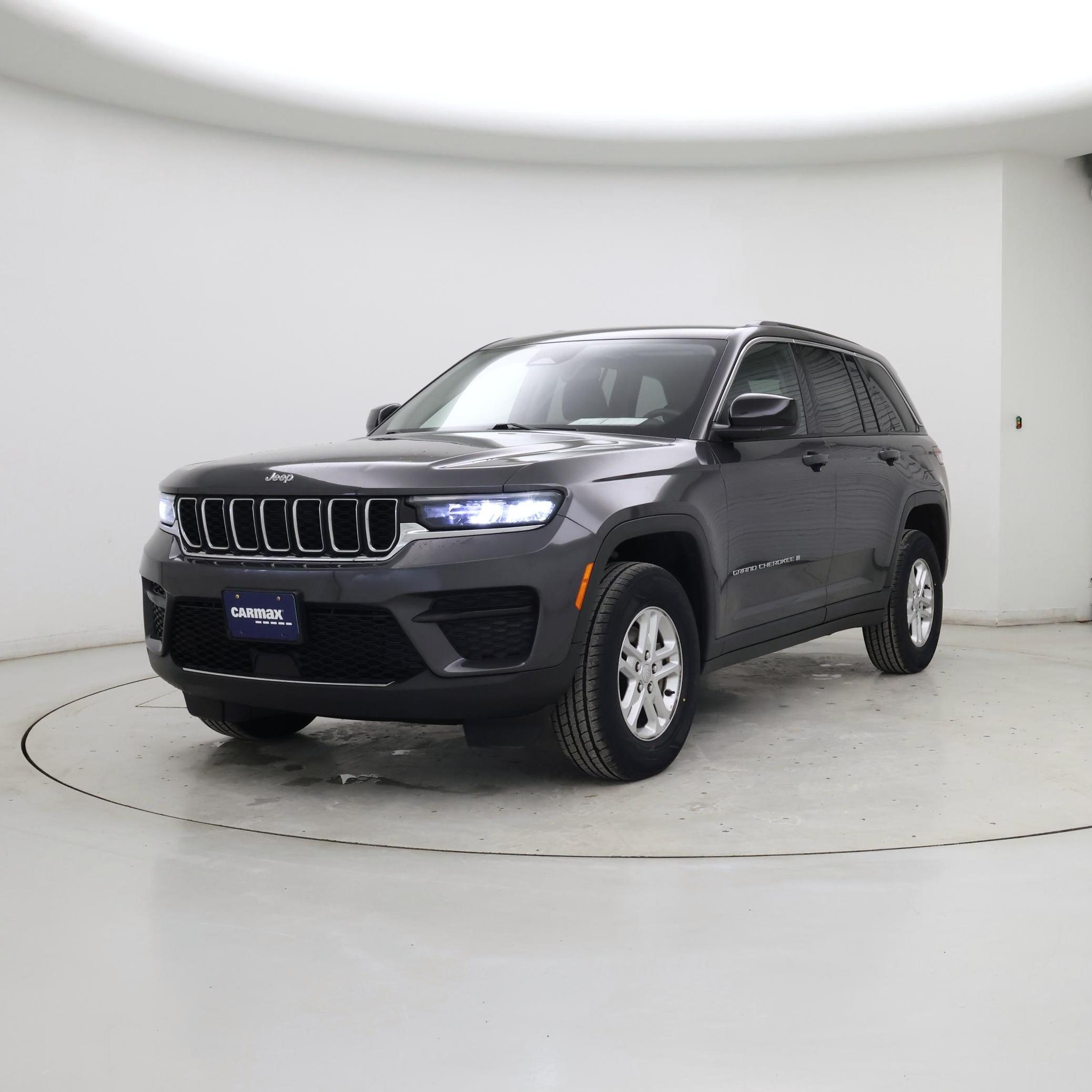 Thumbnail: 2023 Jeep Grand Cherokee - 4