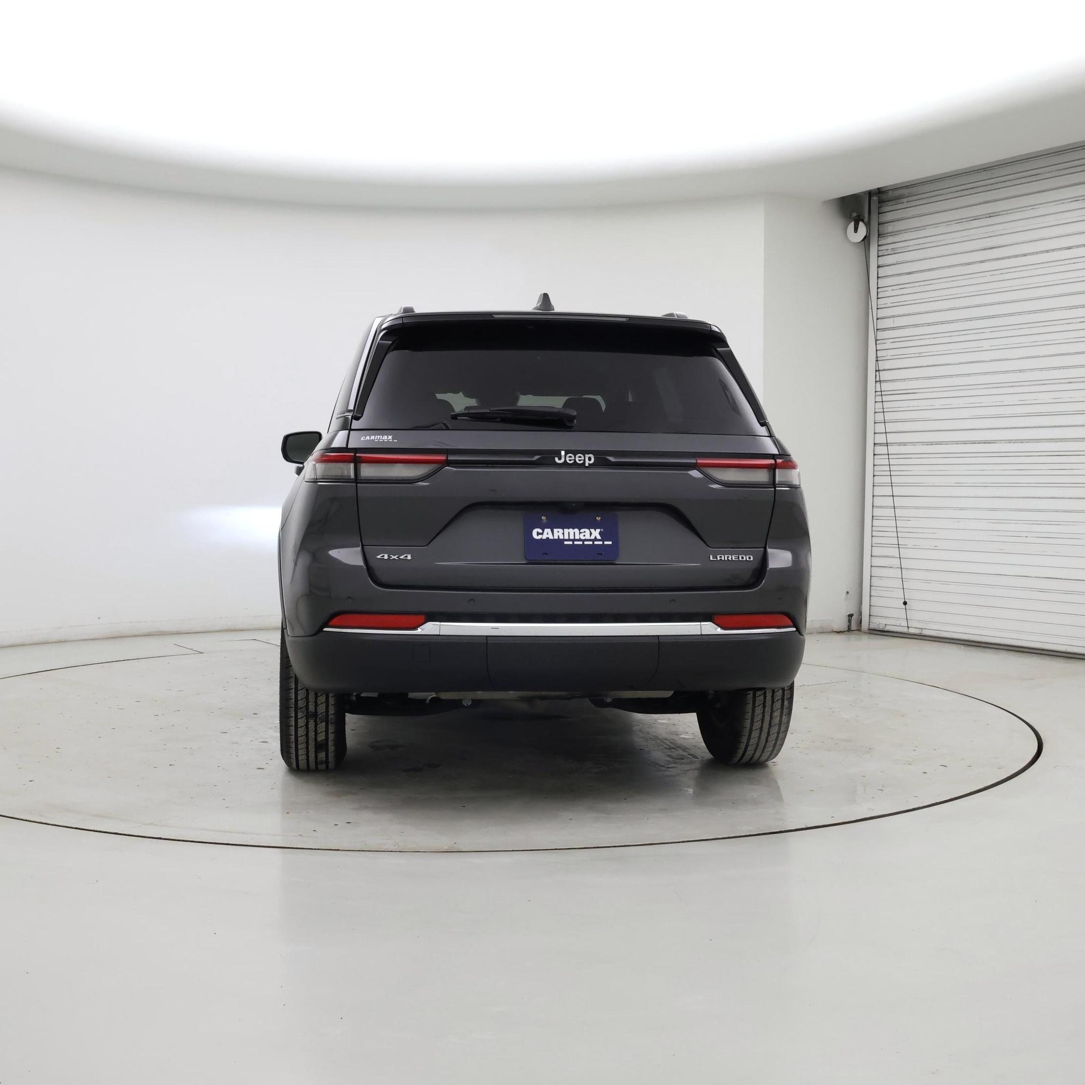 Thumbnail: 2023 Jeep Grand Cherokee - 6