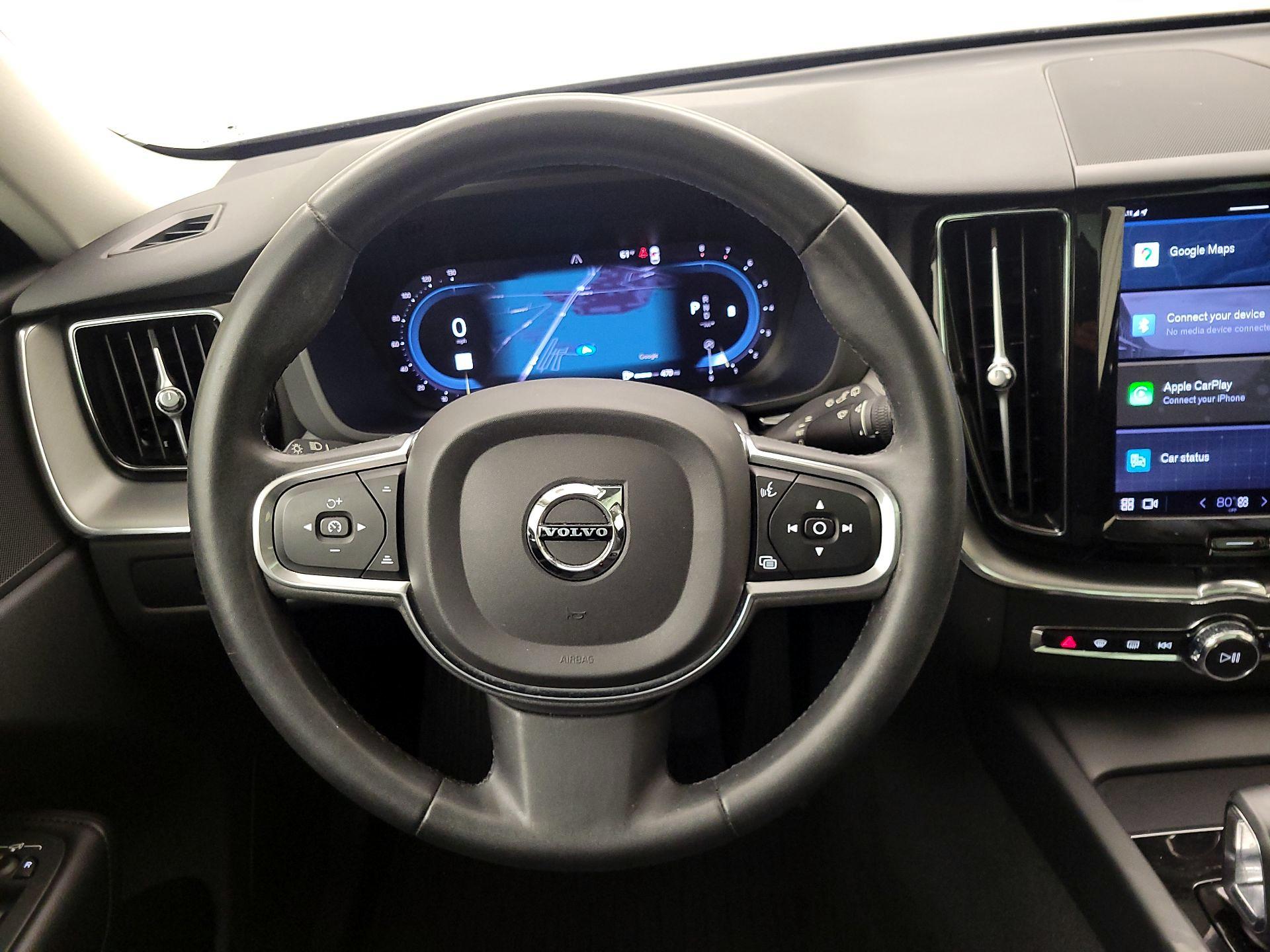 Thumbnail: 2023 Volvo XC60 - 10