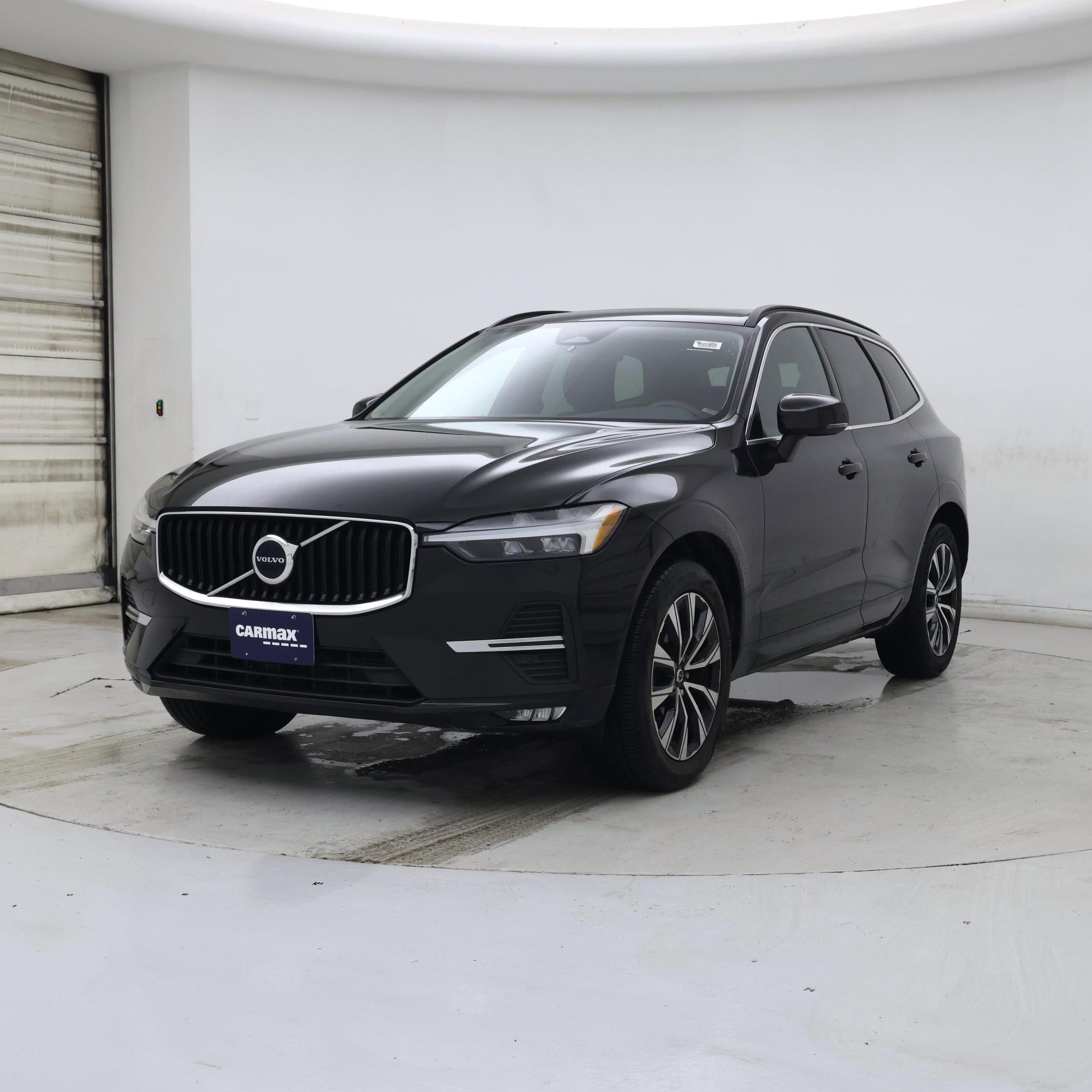 Thumbnail: 2023 Volvo XC60 - 4