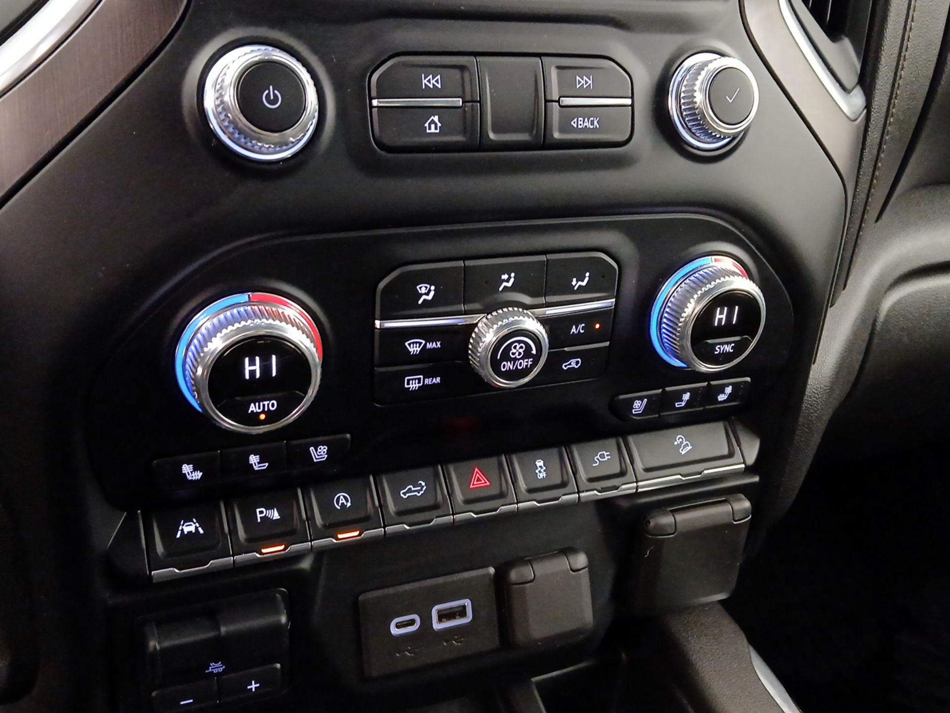 Thumbnail: 2020 GMC Sierra 1500 - 16