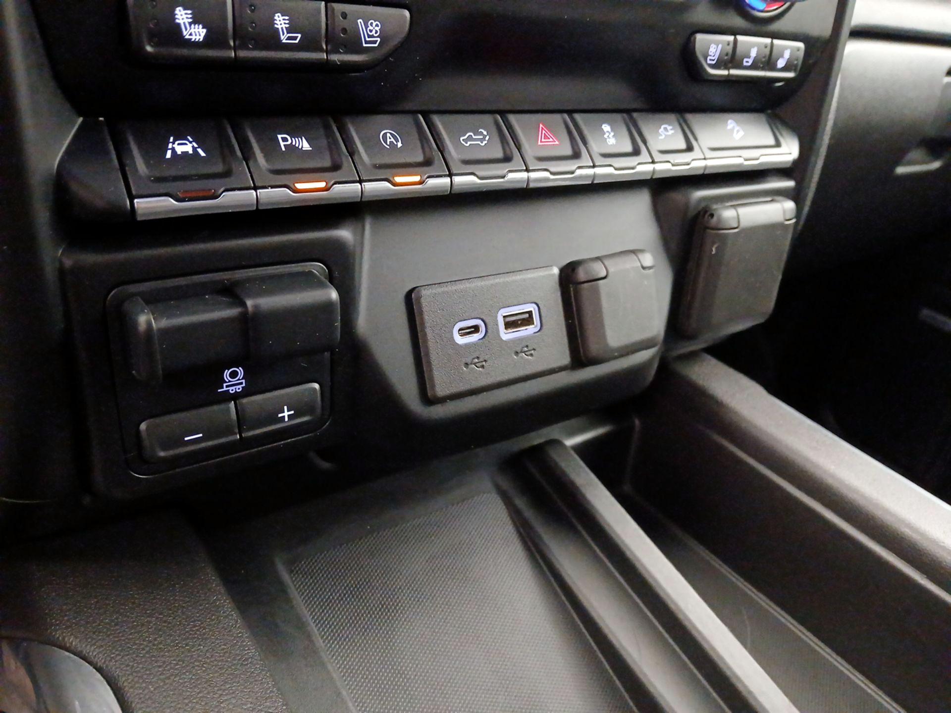 Thumbnail: 2020 GMC Sierra 1500 - 18